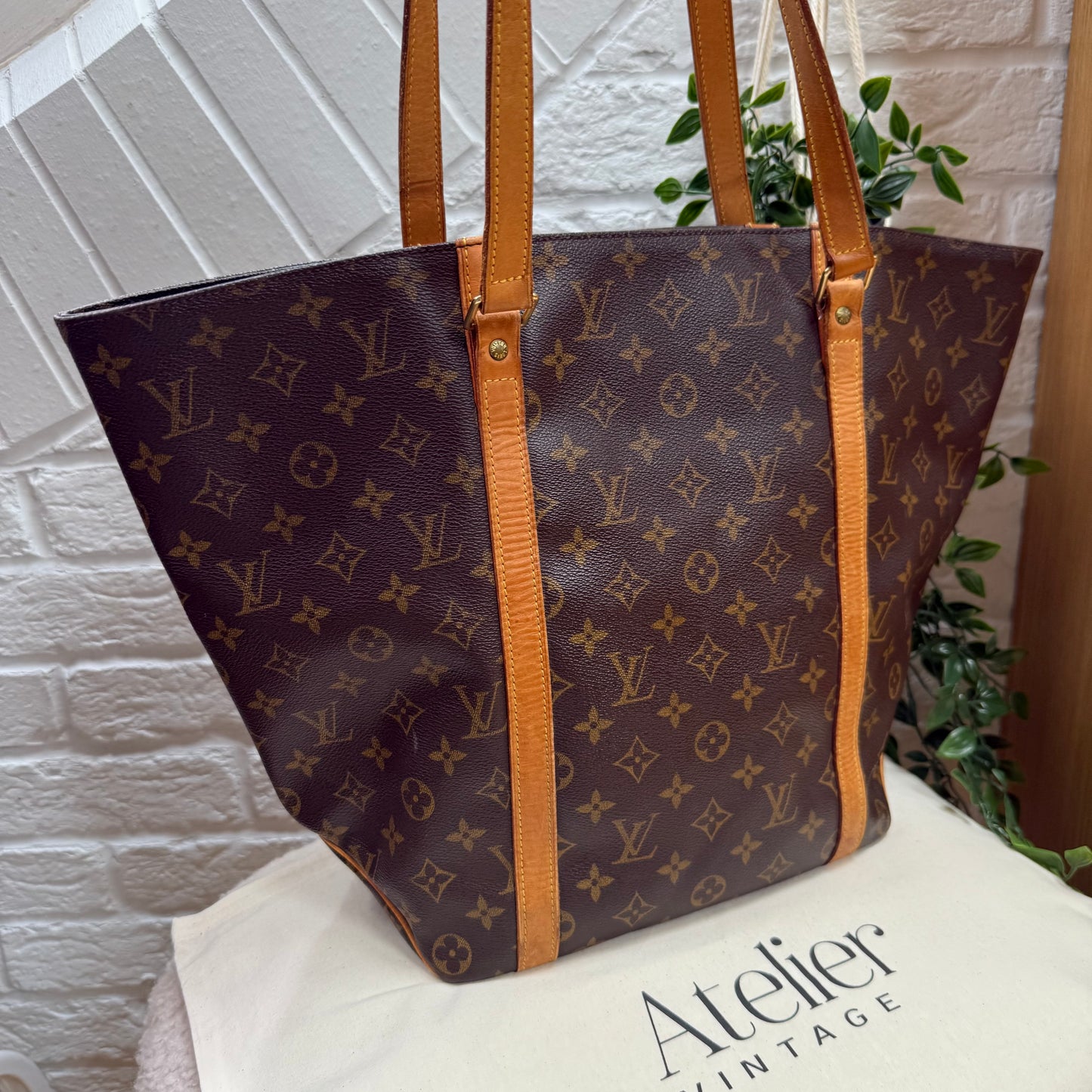 Louis Vuitton 2001 Sac Shopping Tote