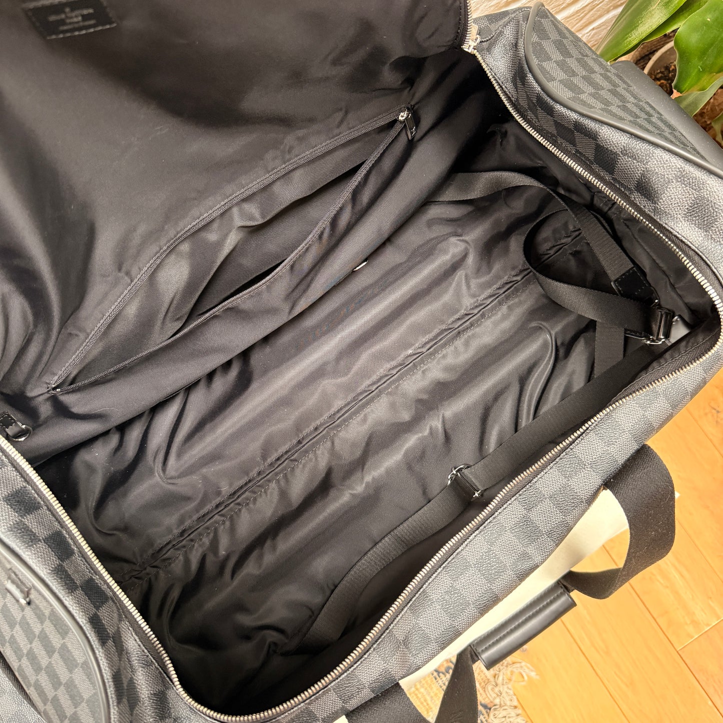 Louis Vuitton 2015 Neo Eole 55 duffel bag with wheels