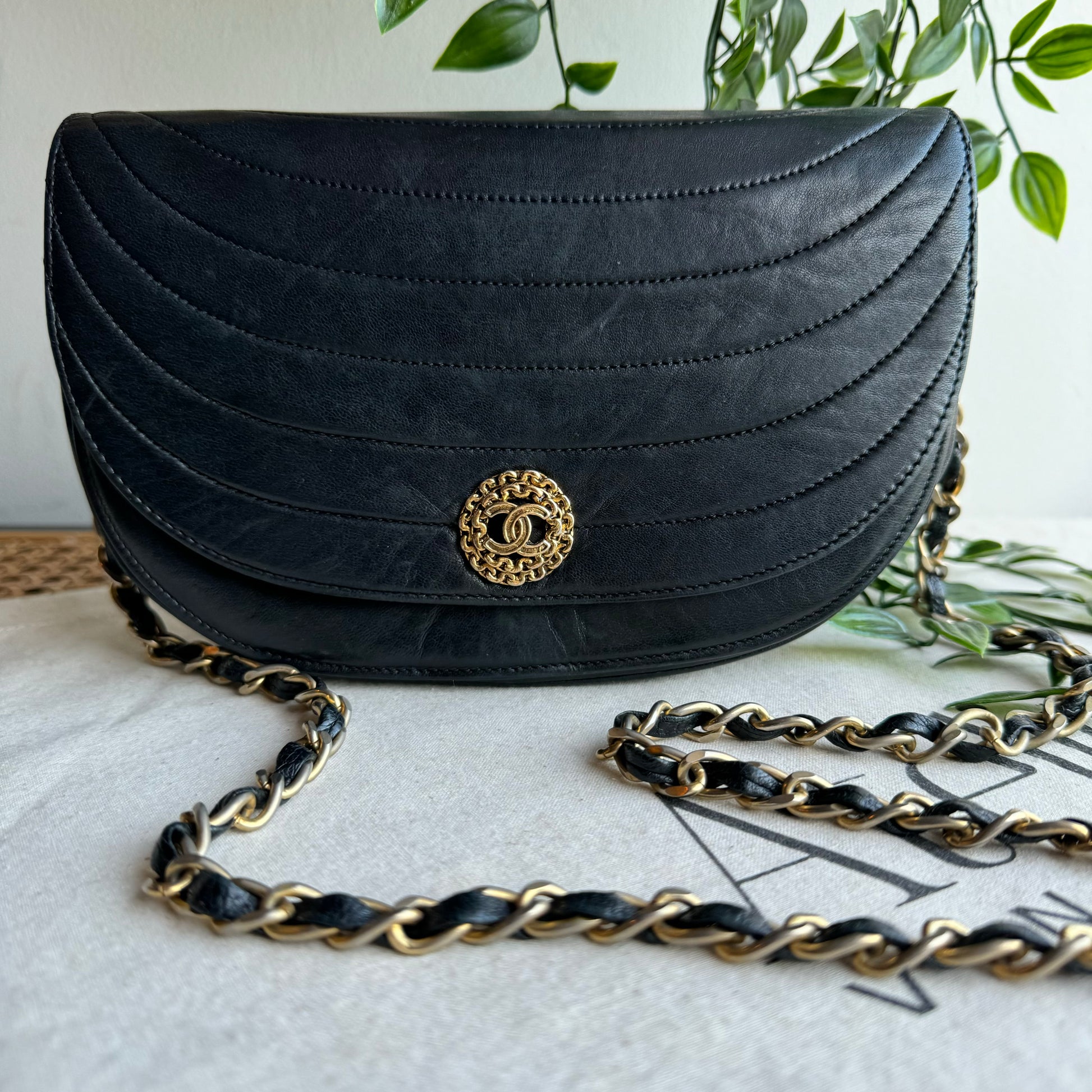 Vintage chanel 2025 bags 1980