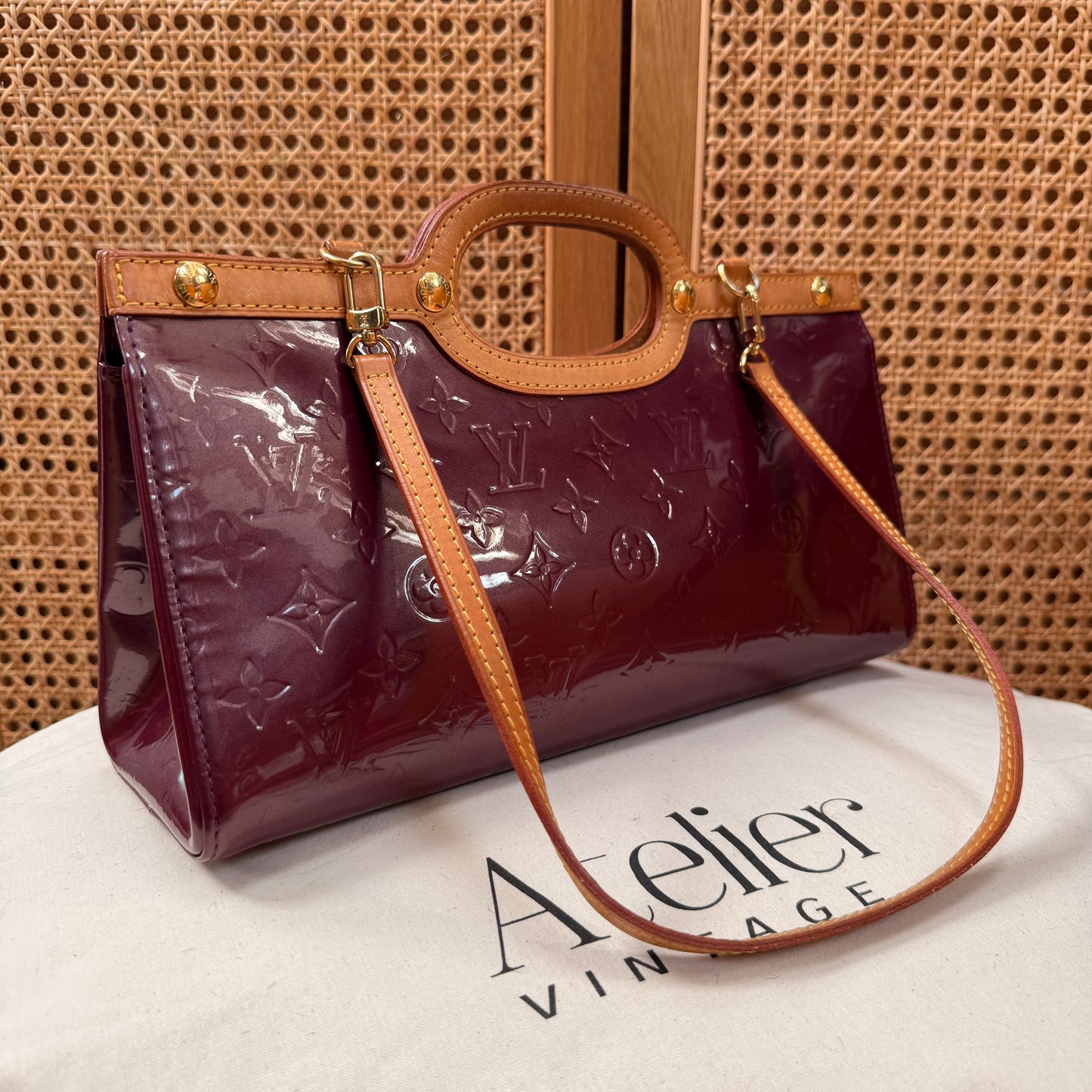 Louis Vuitton LOUIS VUITTON 2008 Bordeaux Roxburgh Vernis & Leather Two way