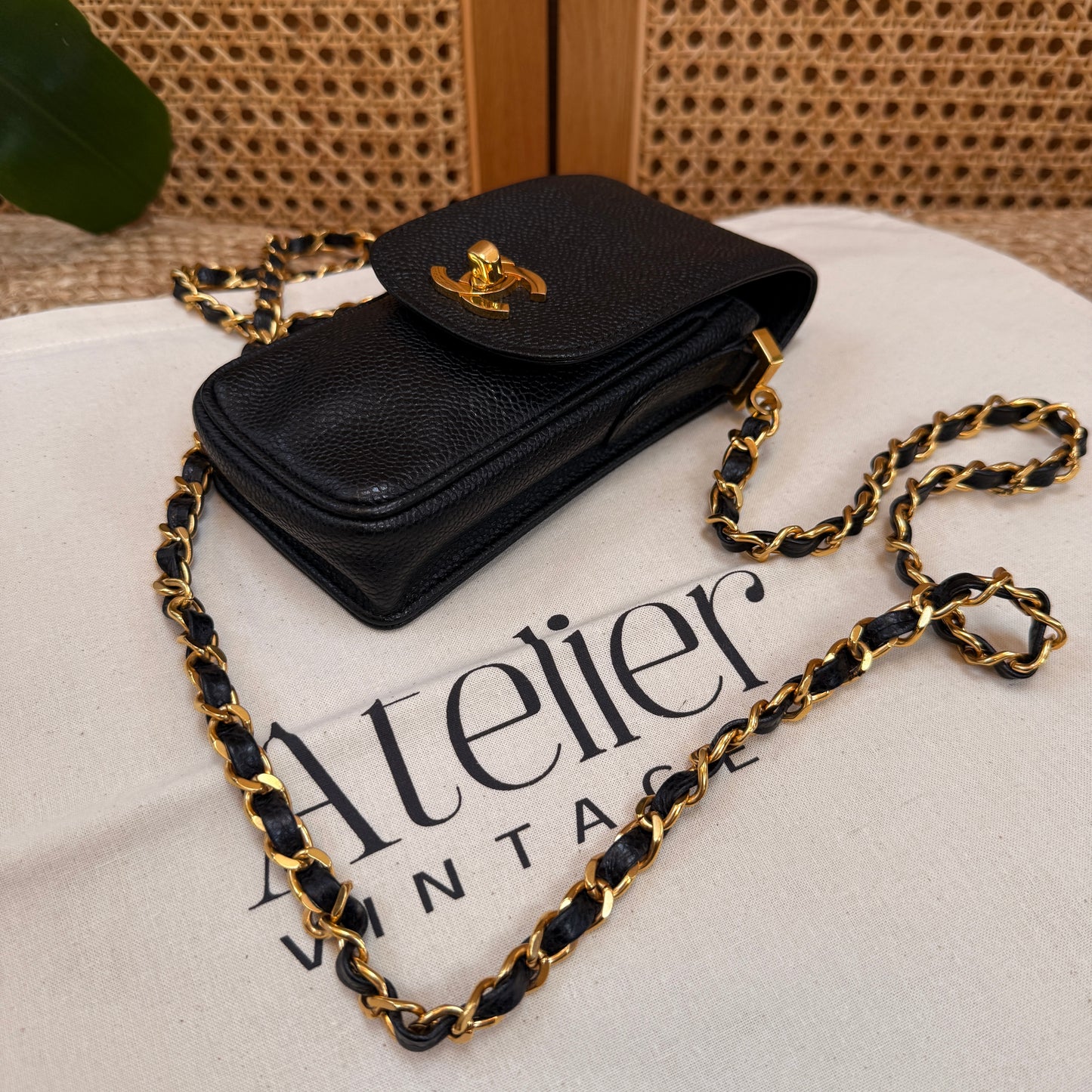 Chanel 1994 Caviar Pochette - Black Caviar Leather & 24k gold hardware