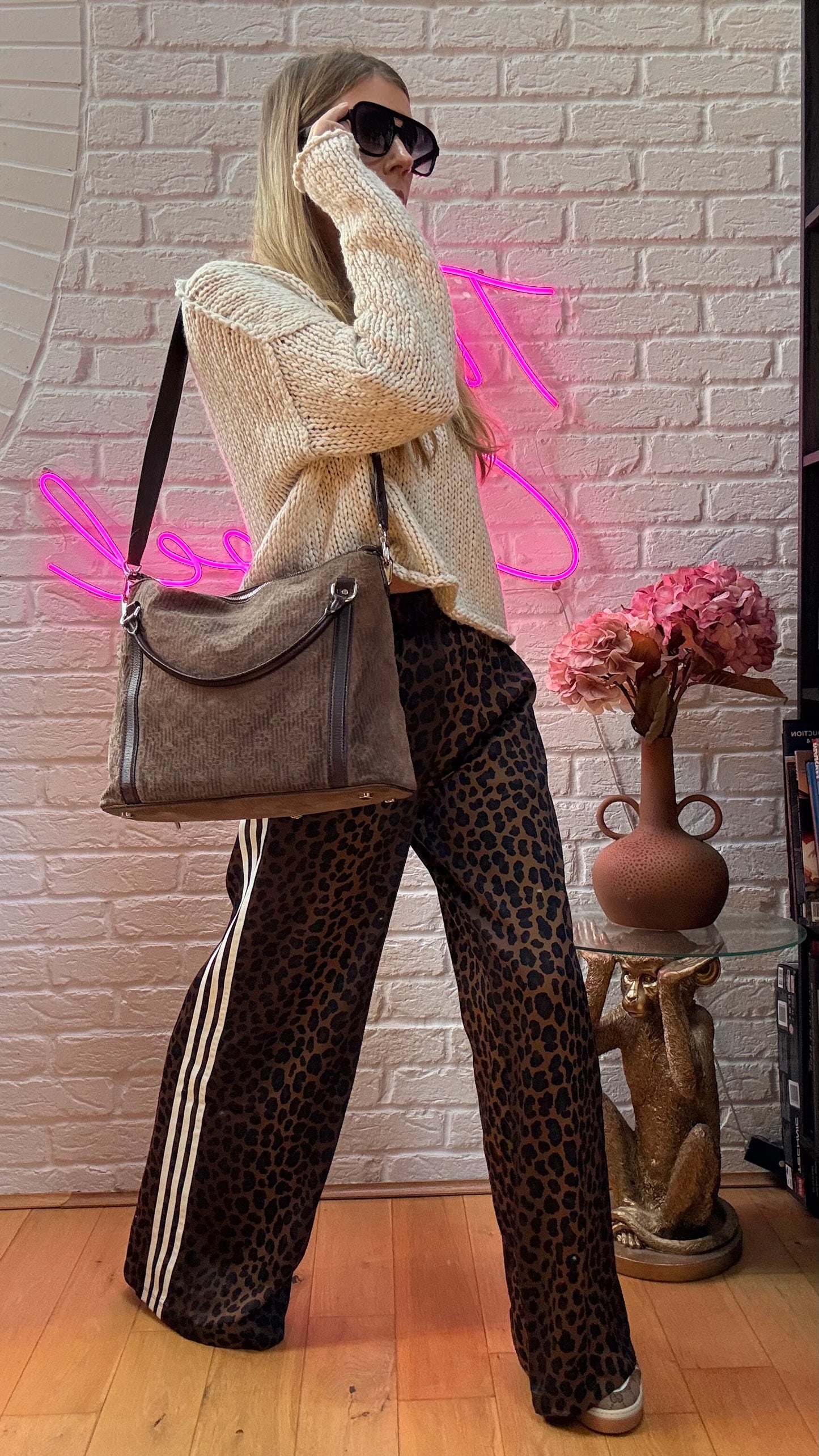 Louis Vuitton 2011 Antheia in Monogram Brown Suede & Leather Two Way