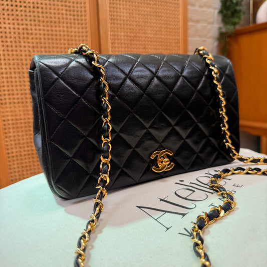 Chanel 1989 Classic Medium Rectangle Full Flap