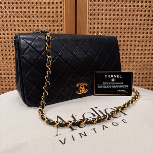 Chanel 1989 Classic Medium Rectangle Full Flap