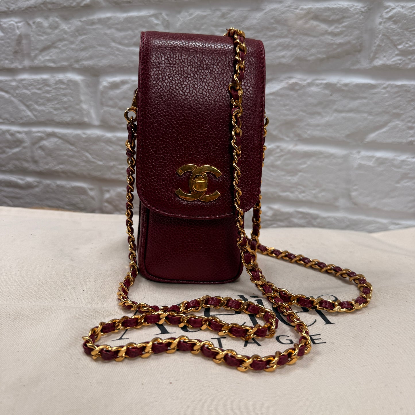 Chanel 1994 Caviar Pochette - Bordeaux Caviar Leather & 24k gold hardware