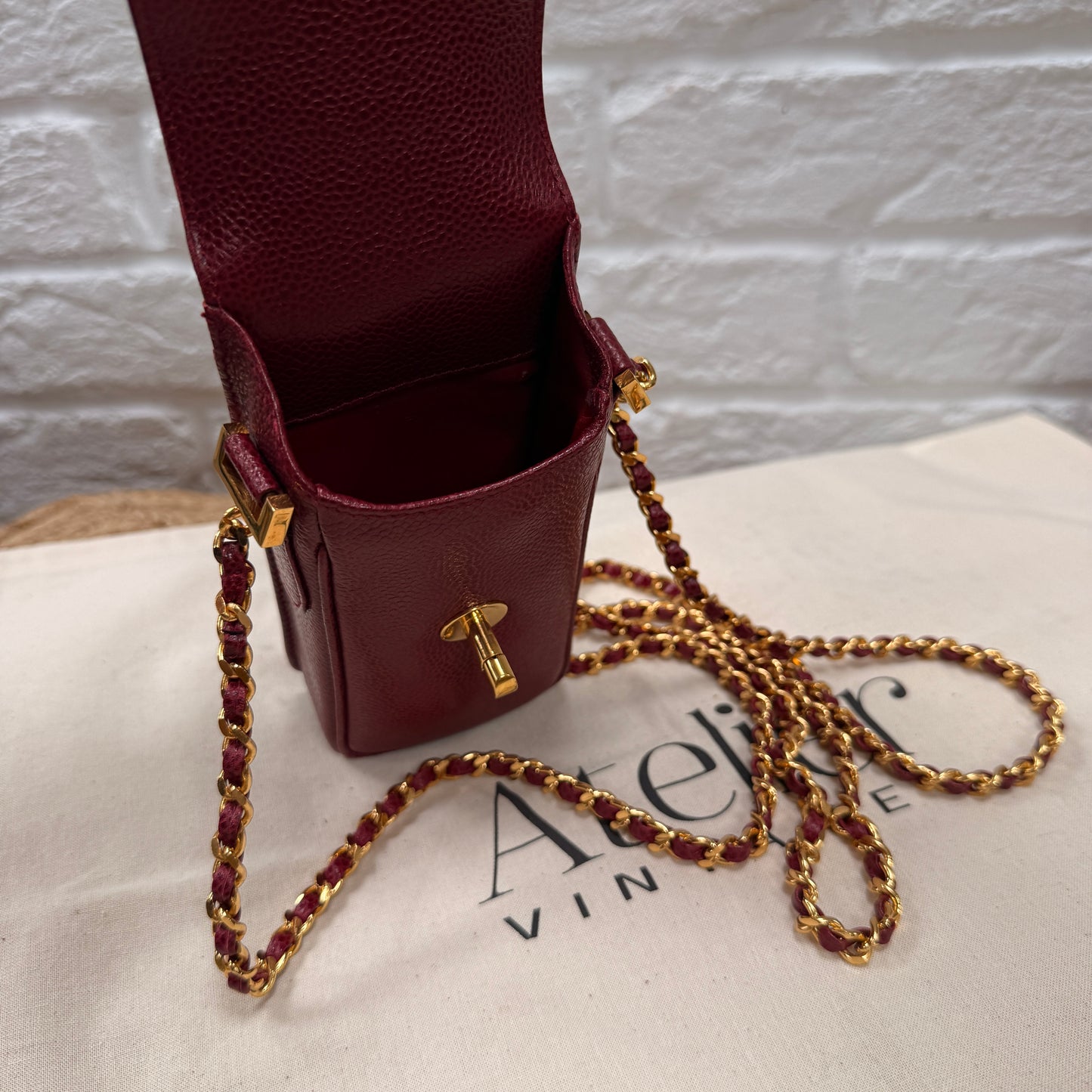 Chanel 1994 Caviar Pochette - Bordeaux Caviar Leather & 24k gold hardware