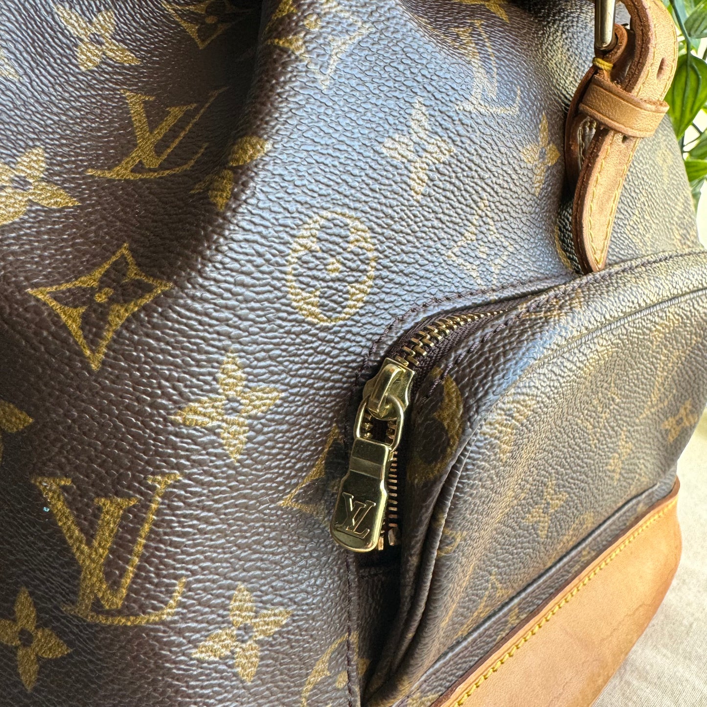 Louis Vuitton 2000 Montsouris Back Pack MM