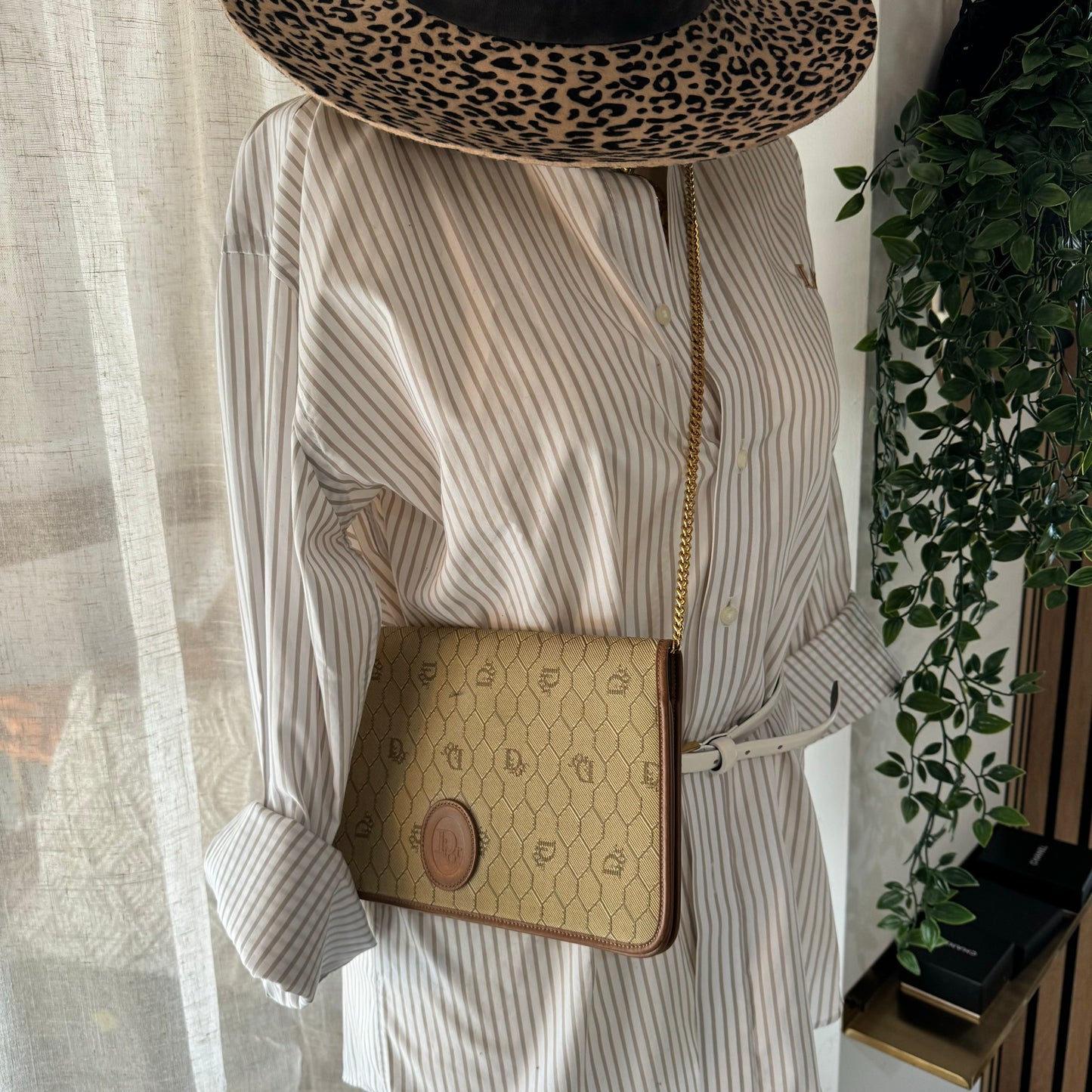 Dior 1980s Beige Honeycomb Two Way Chain Strap Bag