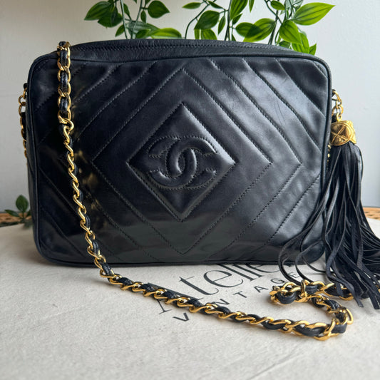 Chanel 1991 Diamond Quilted Vintage Tassel Camera Bag