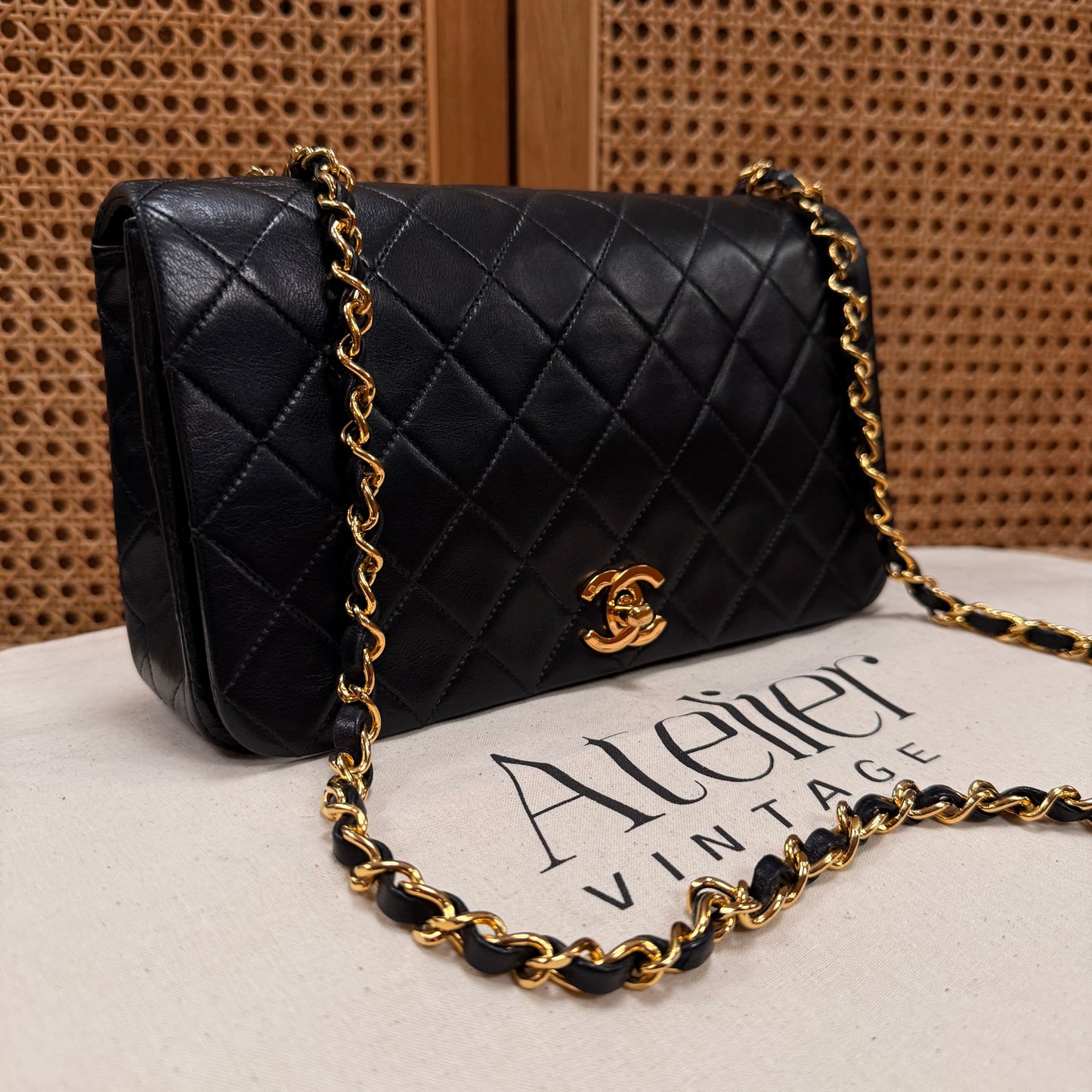 Chanel 1989 Classic Medium Rectangle Full Flap