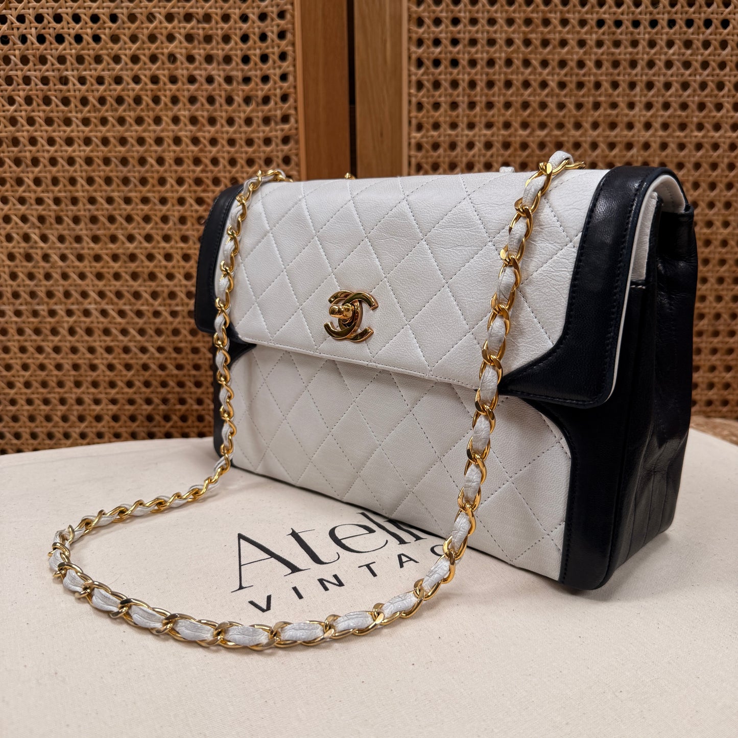 Chanel 1986 Rare Ivory & Navy Limited Edition Single Flap