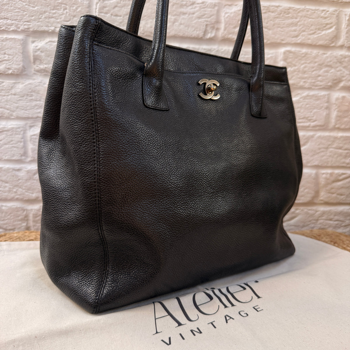 Chanel 2000 Tall Executive Cerf Tote
