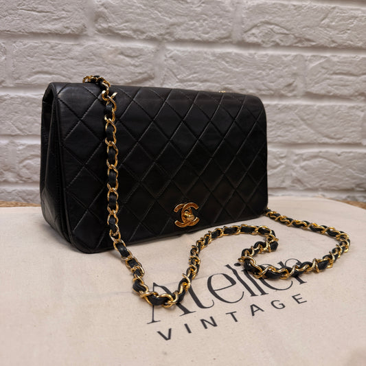 Chanel 1989 Classic Medium Rectangle Full Flap