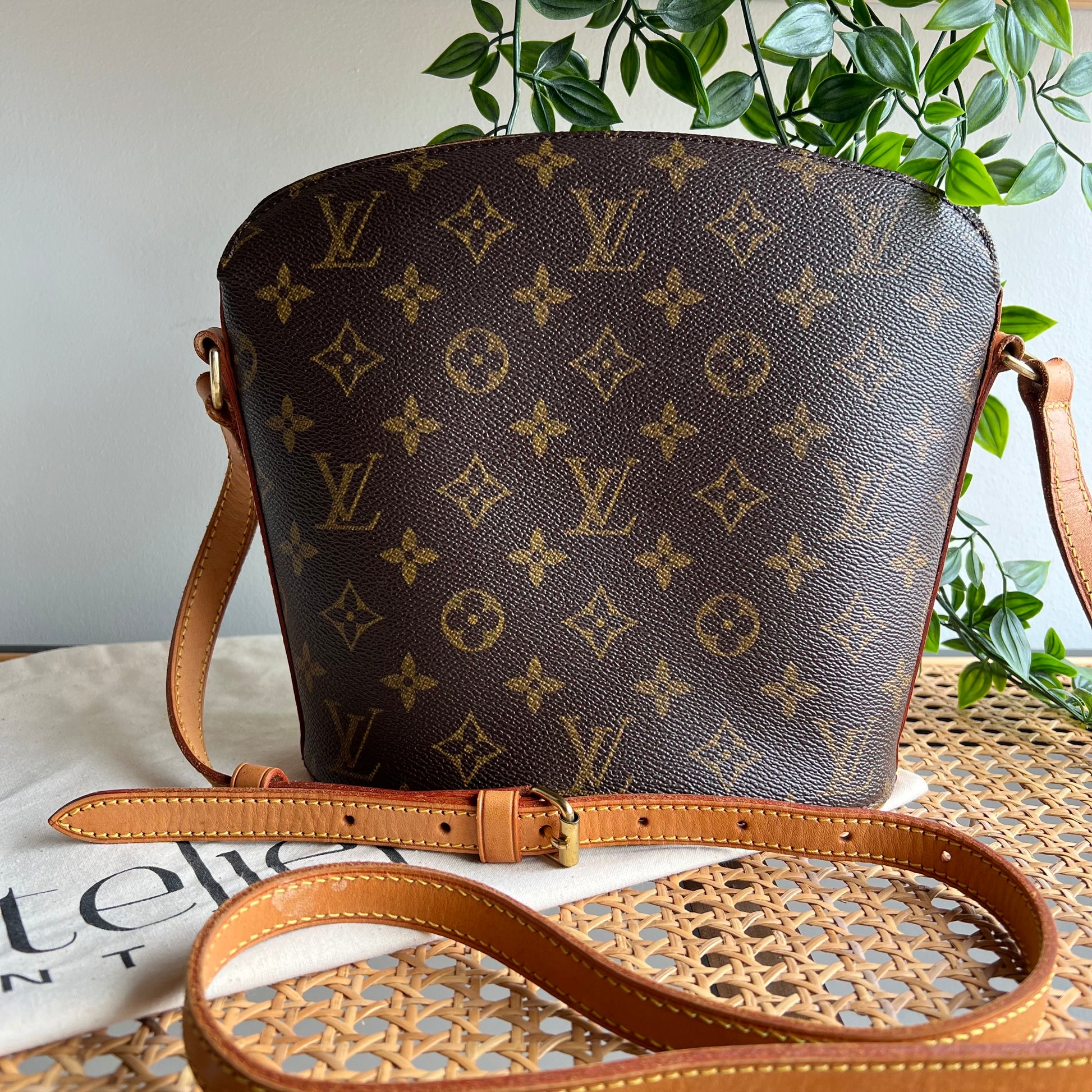 LOUIS VUITTON Drouot Used Shoulder Bag Monogram M51290 France