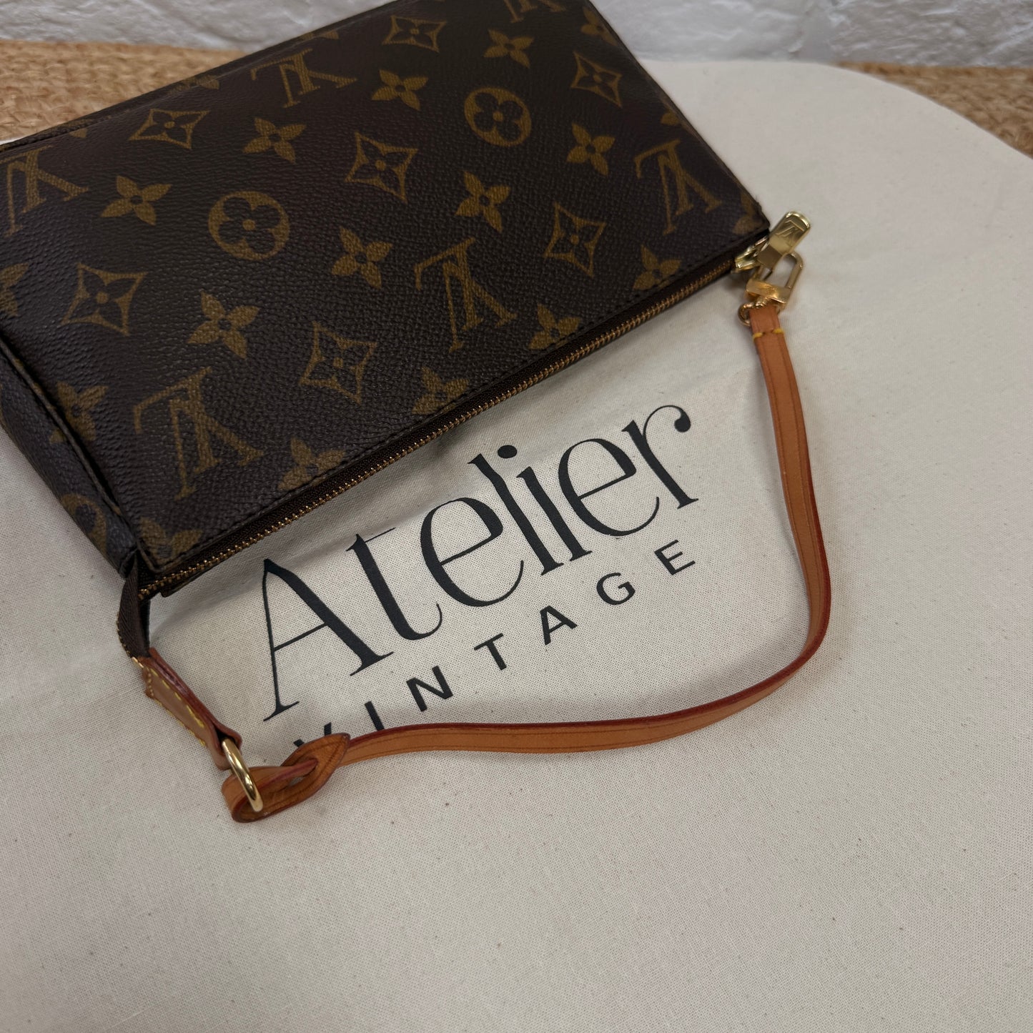 Louis Vuitton 1998 Pochette Accessoires