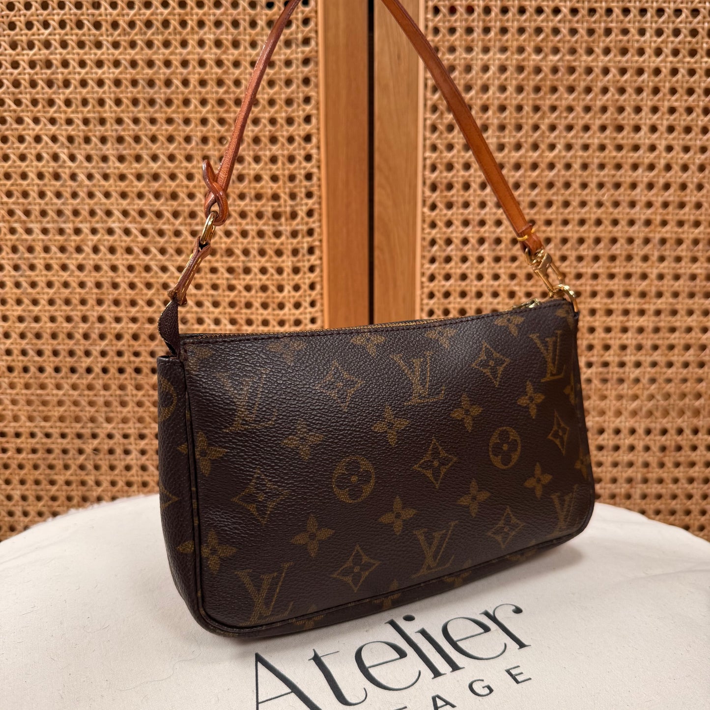 Louis Vuitton 1999 Pochette Accesssoires