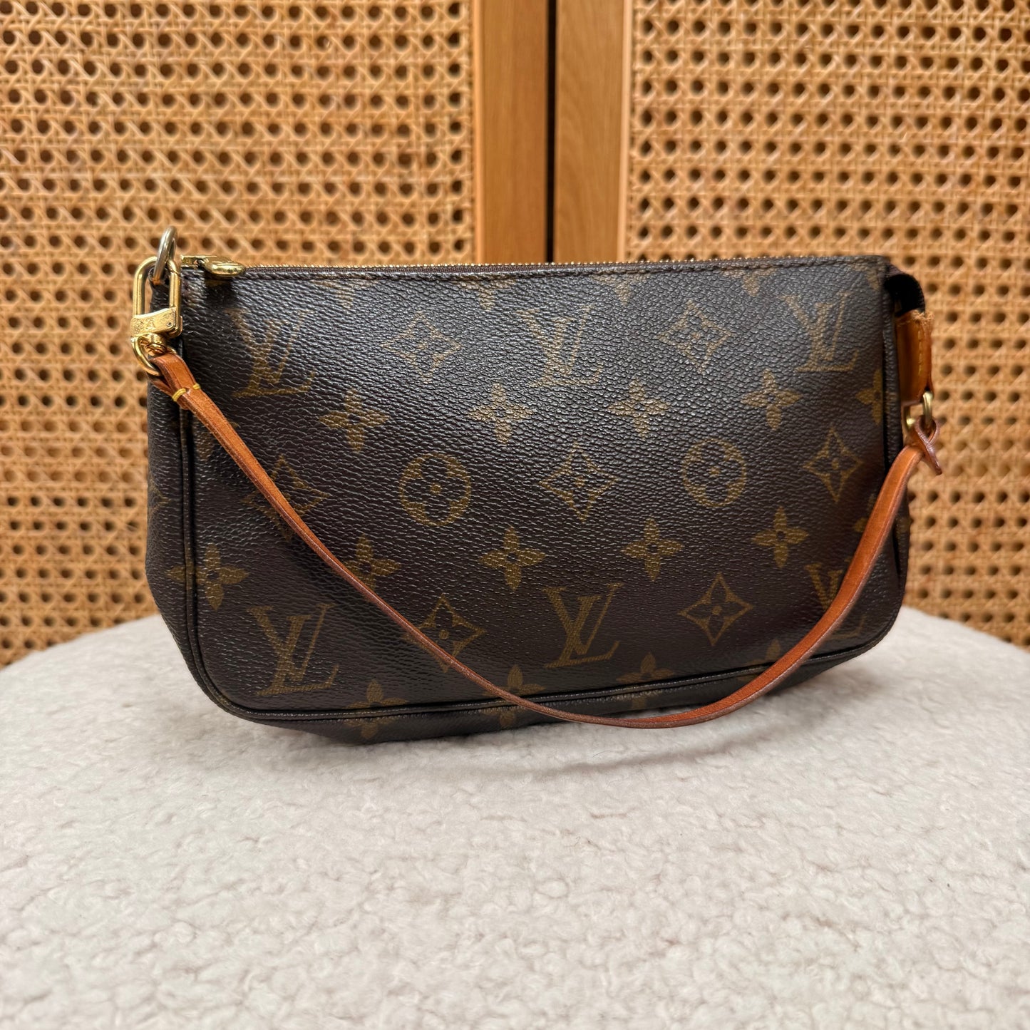 Louis Vuitton 2000 Pochette Accesssoires