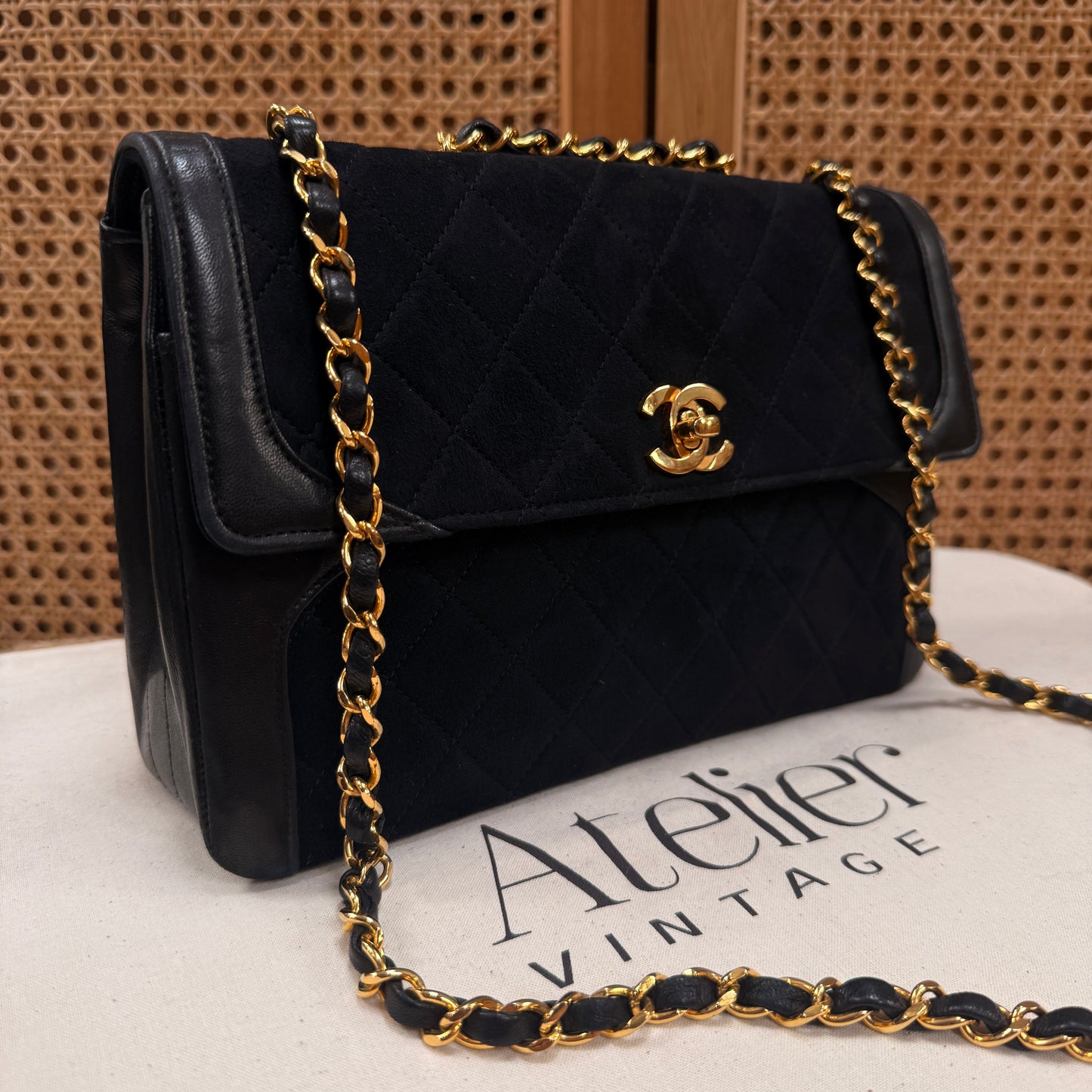 Chanel 1986 rare & limited edition single flap in black suede & Lambskin leather