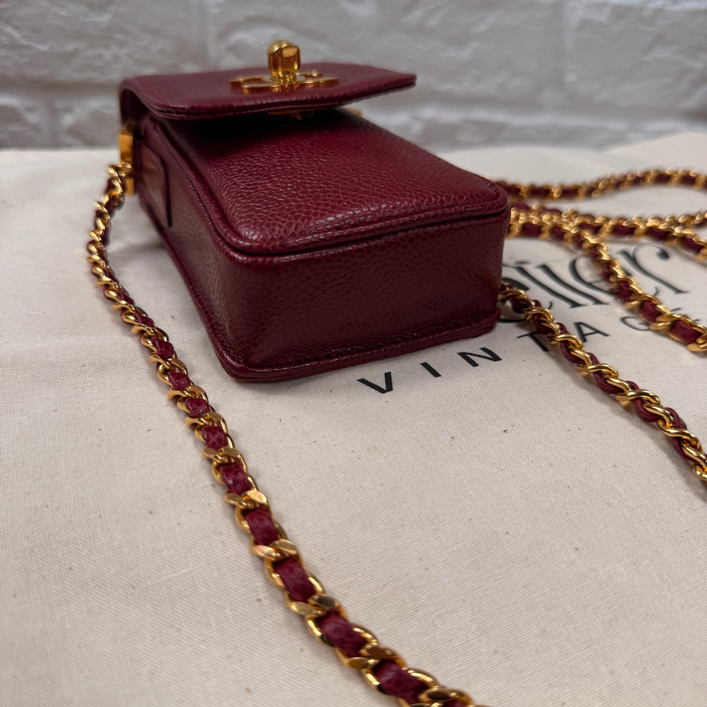 Chanel 1994 Caviar Pochette - Bordeaux Caviar Leather & 24k gold hardware