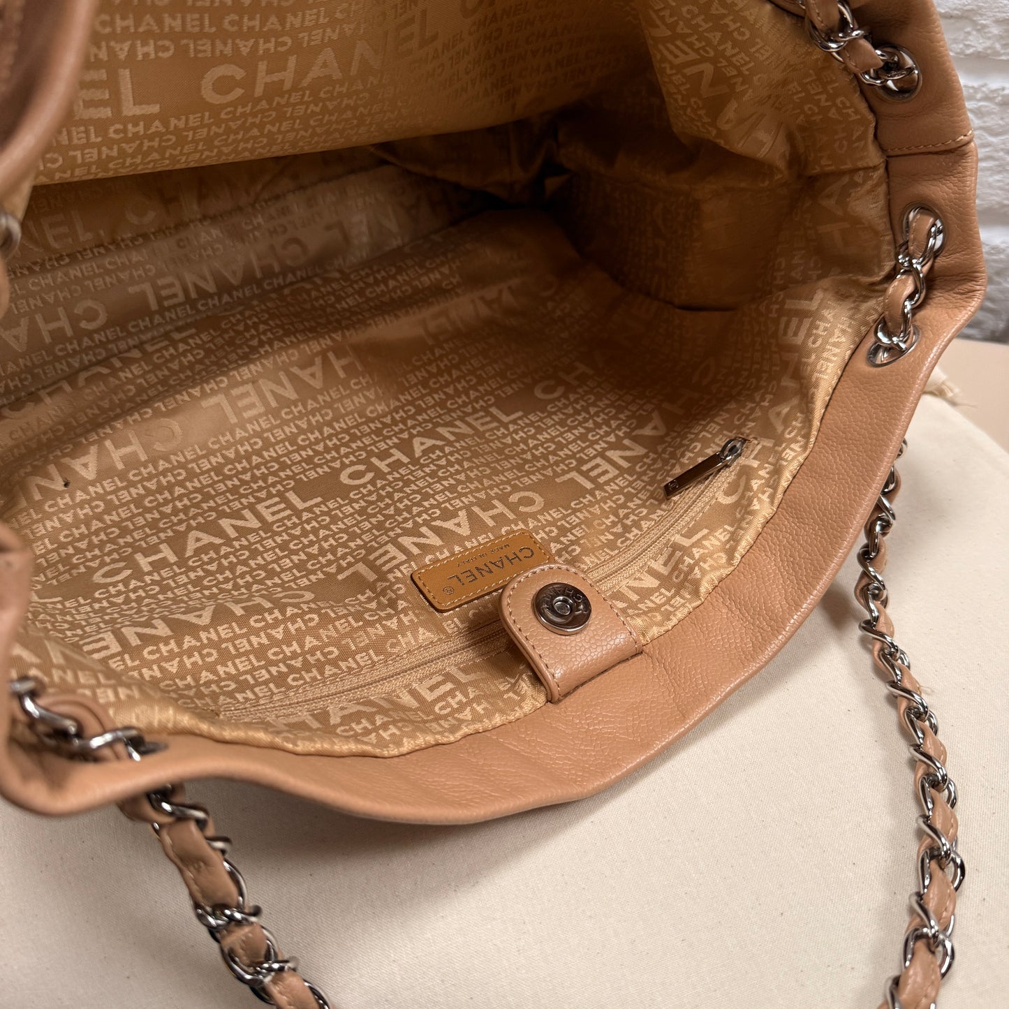 Chanel 2004 Beige Woven Caviar Leather Tote