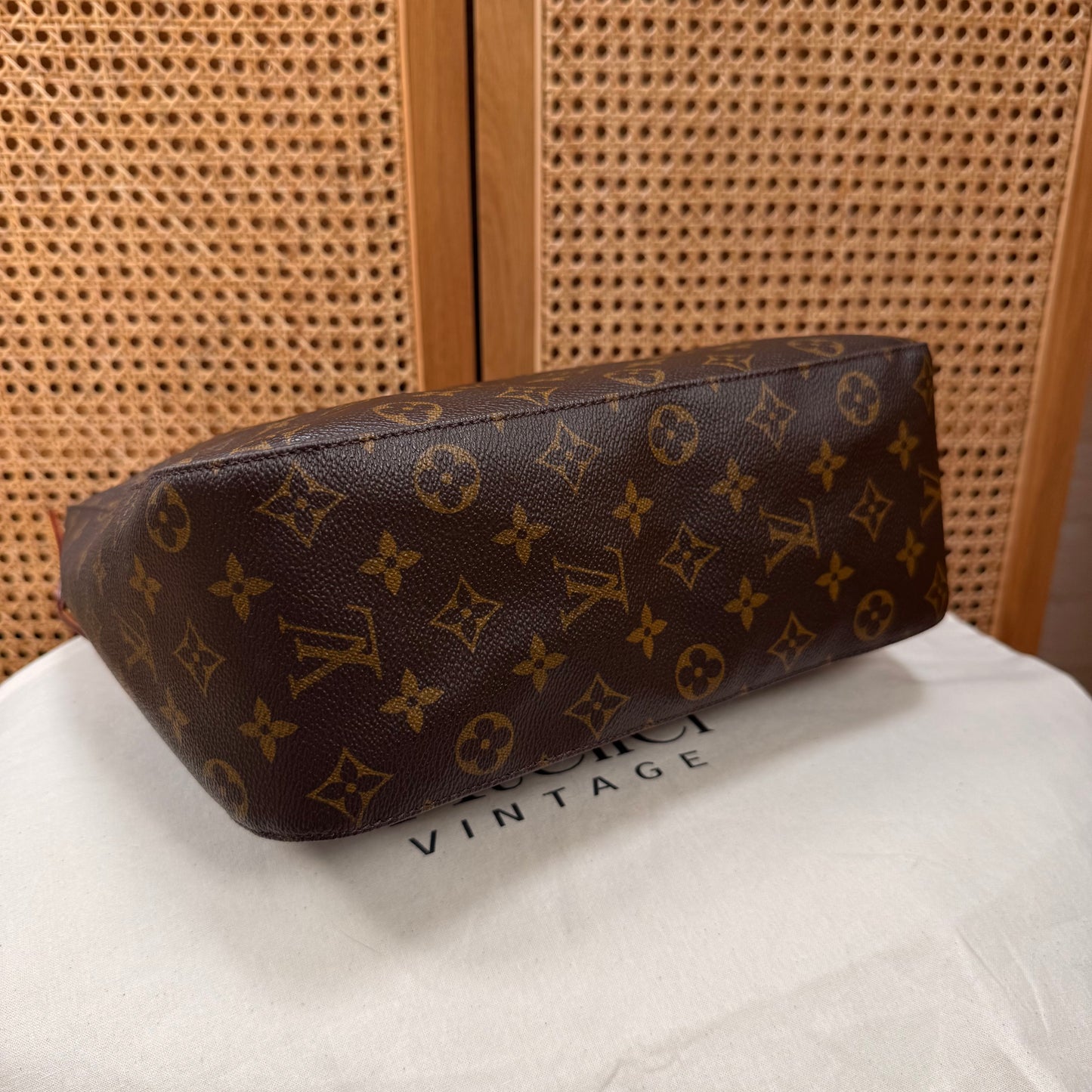 Louis Vuitton 2002 Looping GM