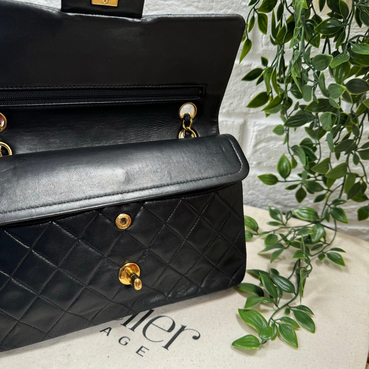 Chanel 1989 Classic Double Flap Small