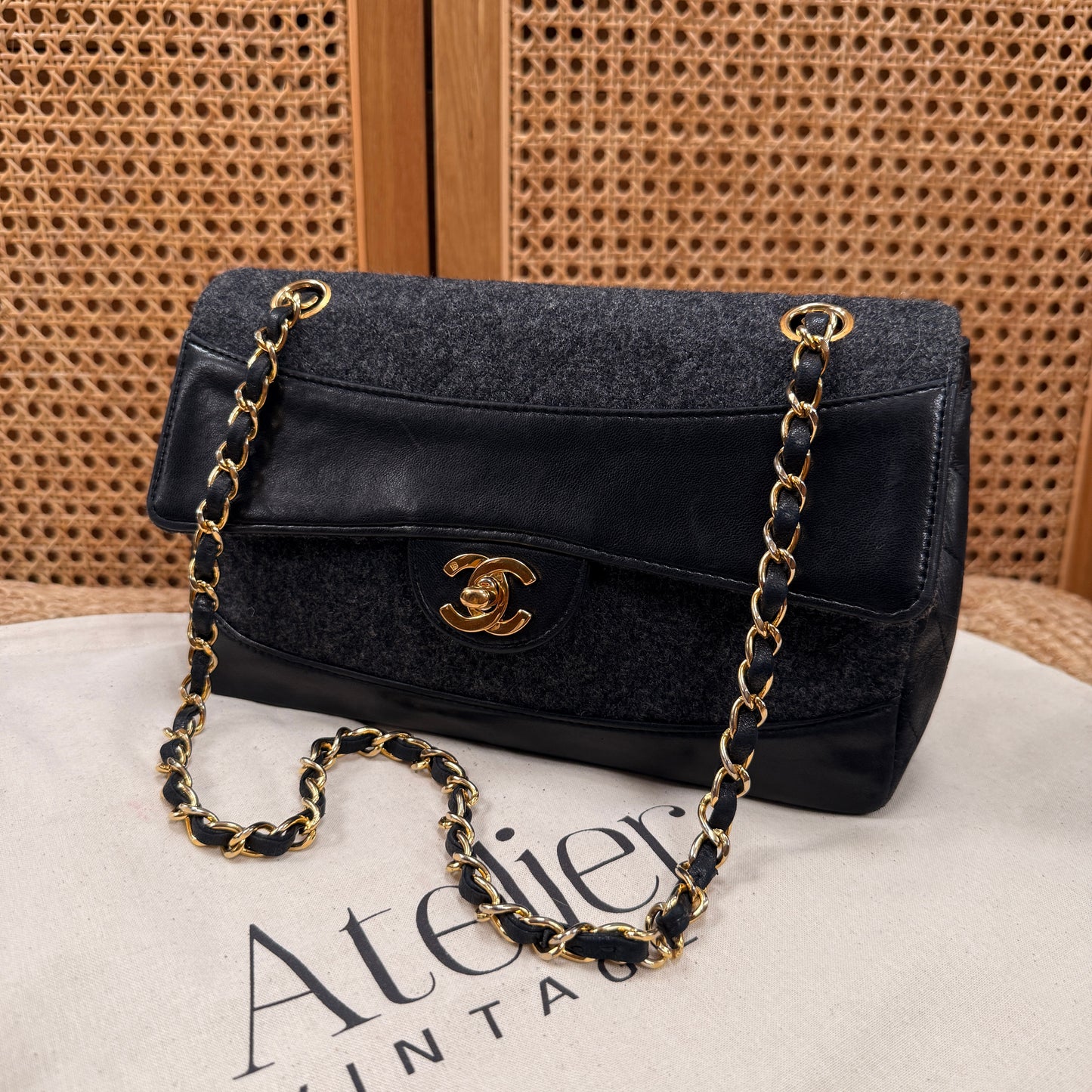 Chanel 1989 Rare Charcoal Tweed Wood & Black Leather Single flap & Purse Set