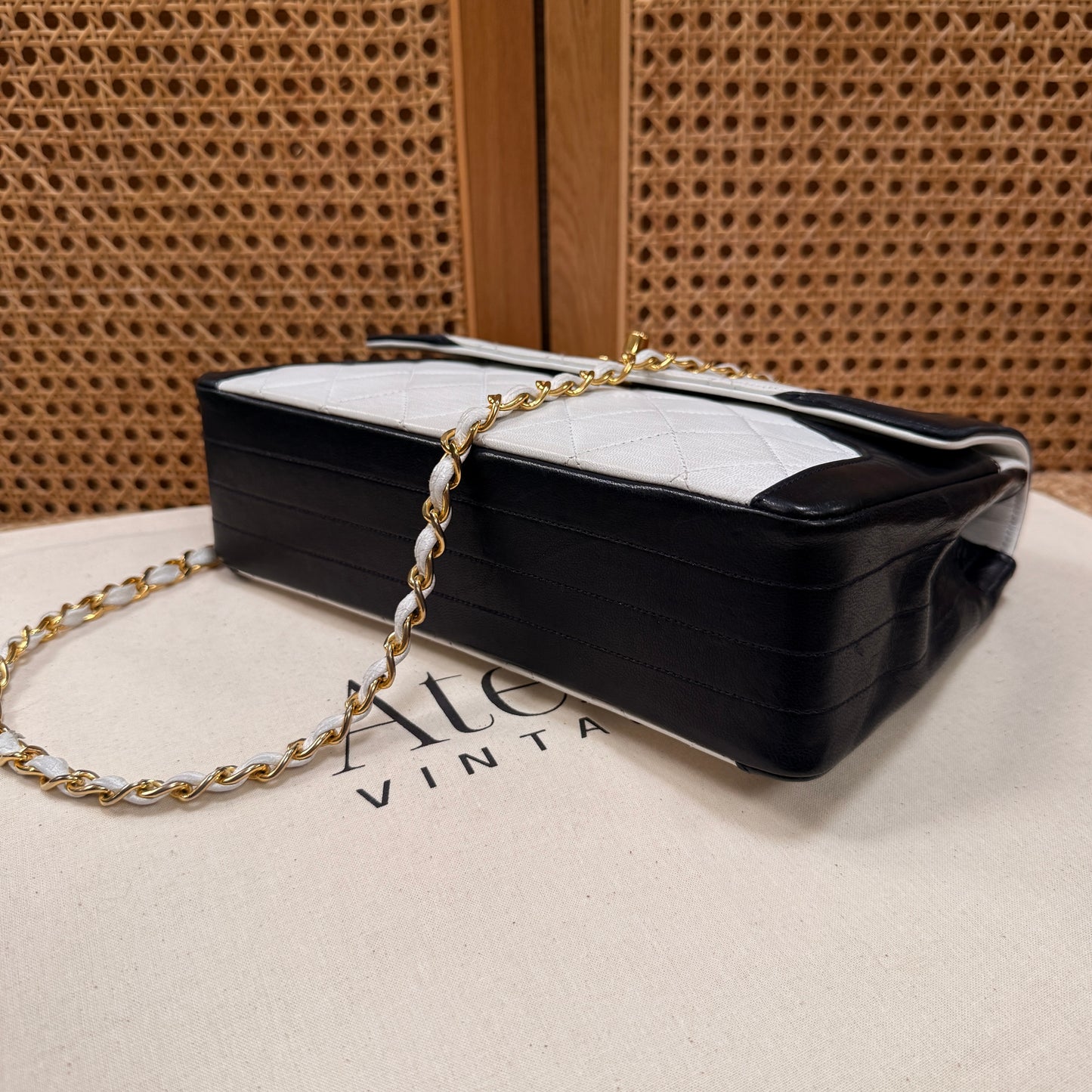 Chanel 1986 Rare Ivory & Navy Limited Edition Single Flap