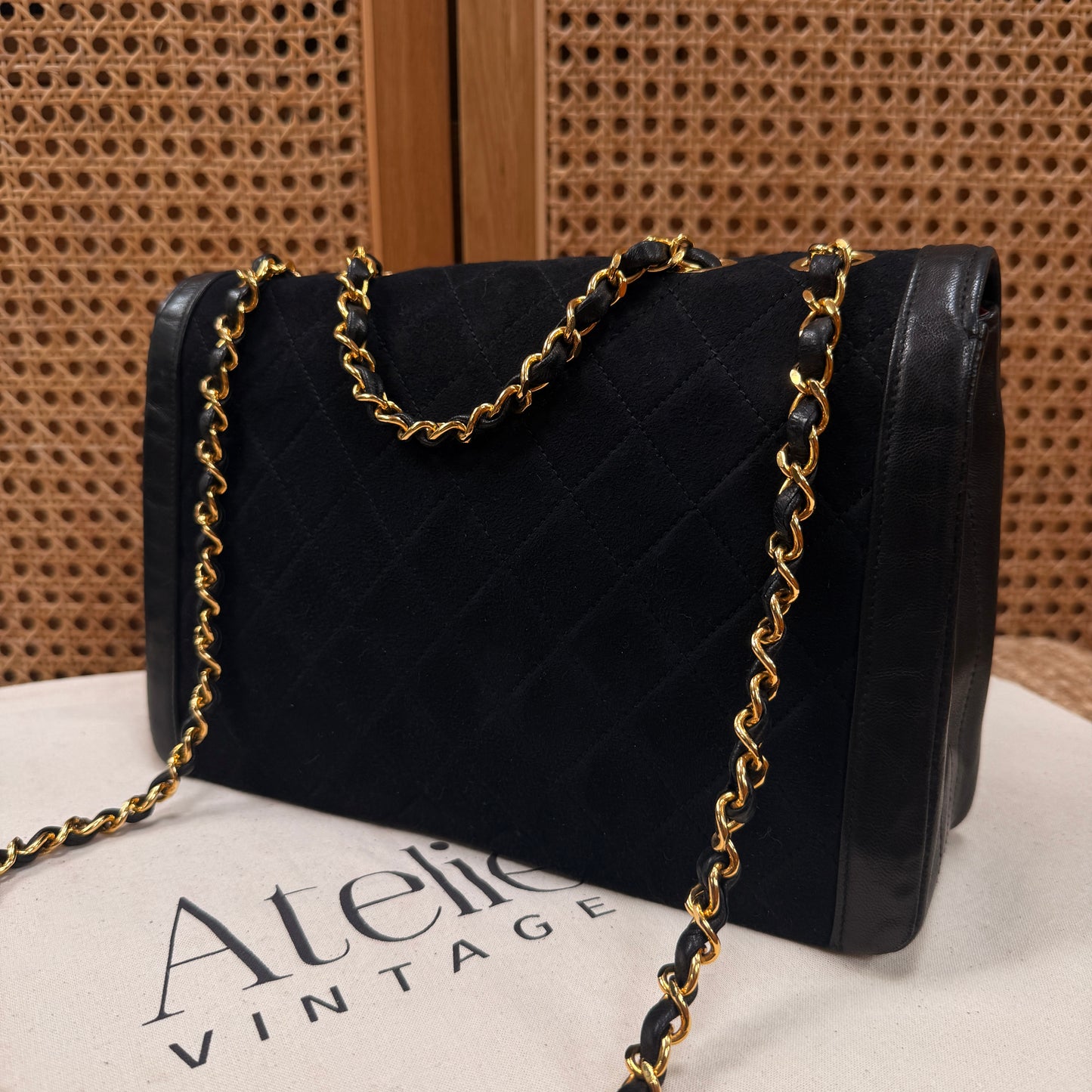 Chanel 1986 rare & limited edition single flap in black suede & Lambskin leather