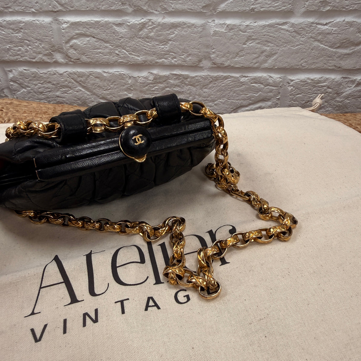 Chanel 1989 Rare Kisslock Bag