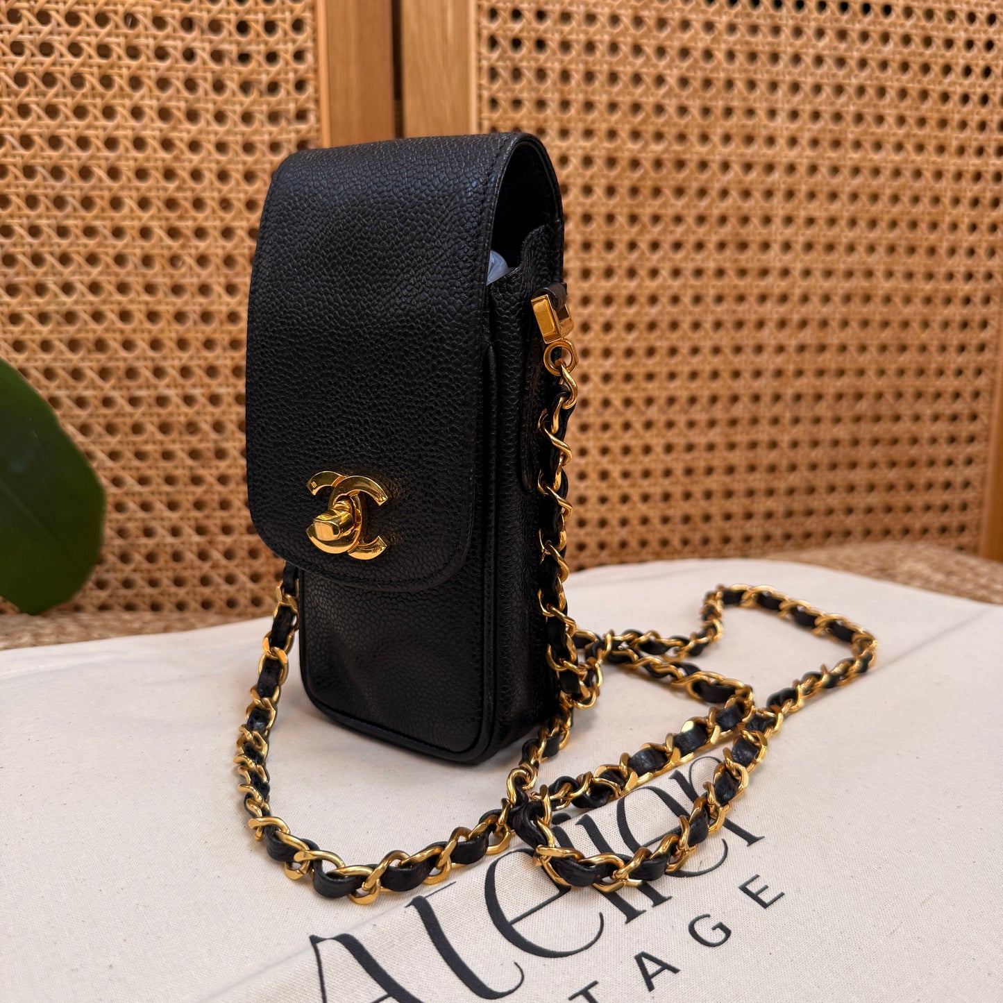 Chanel 1994 Caviar Pochette - Black Caviar Leather & 24k gold hardware