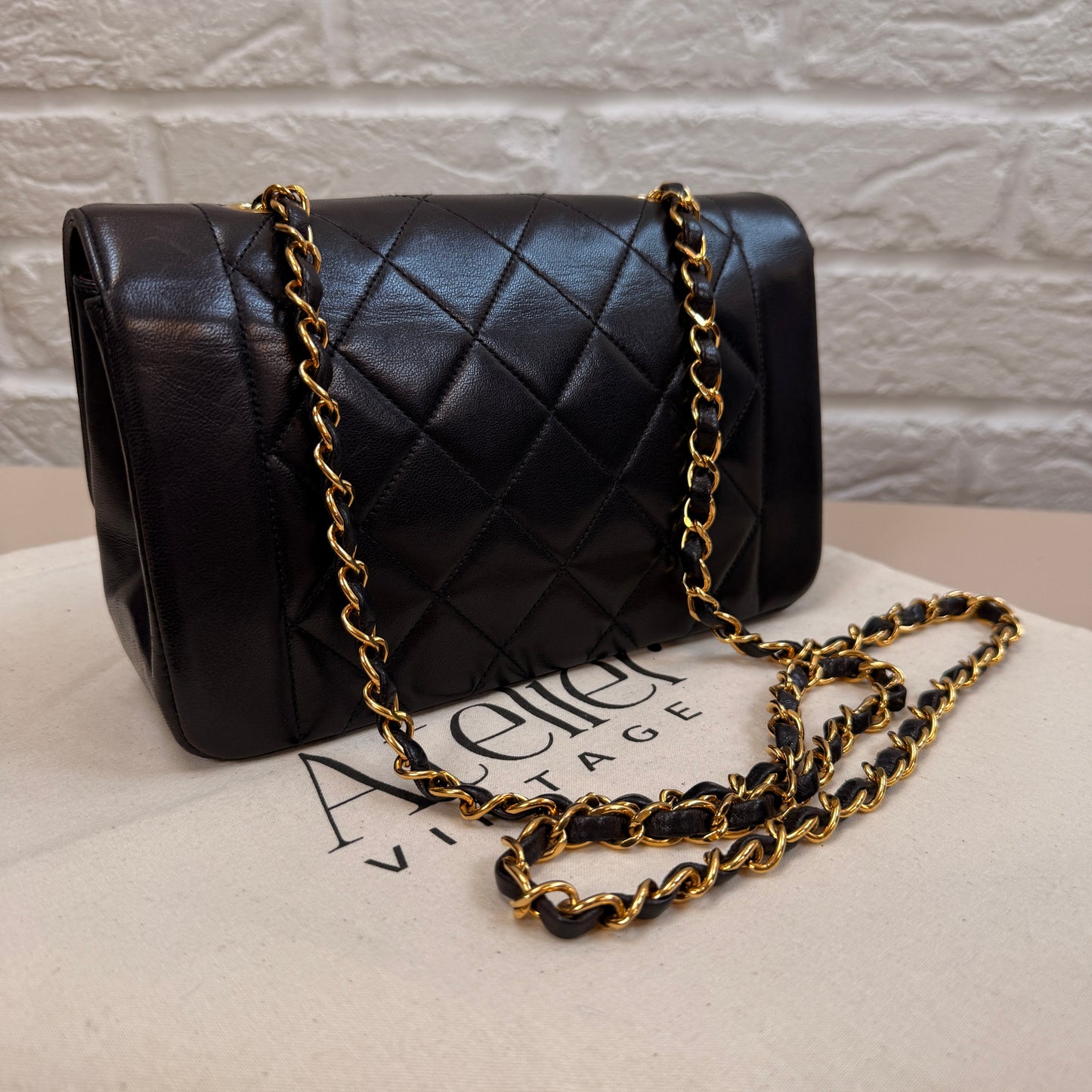 Chanel 1991 Vintage Classic Diana Small