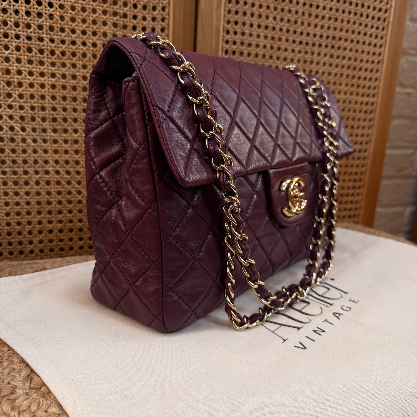 Chanel 2008 Maxi XL Raisin