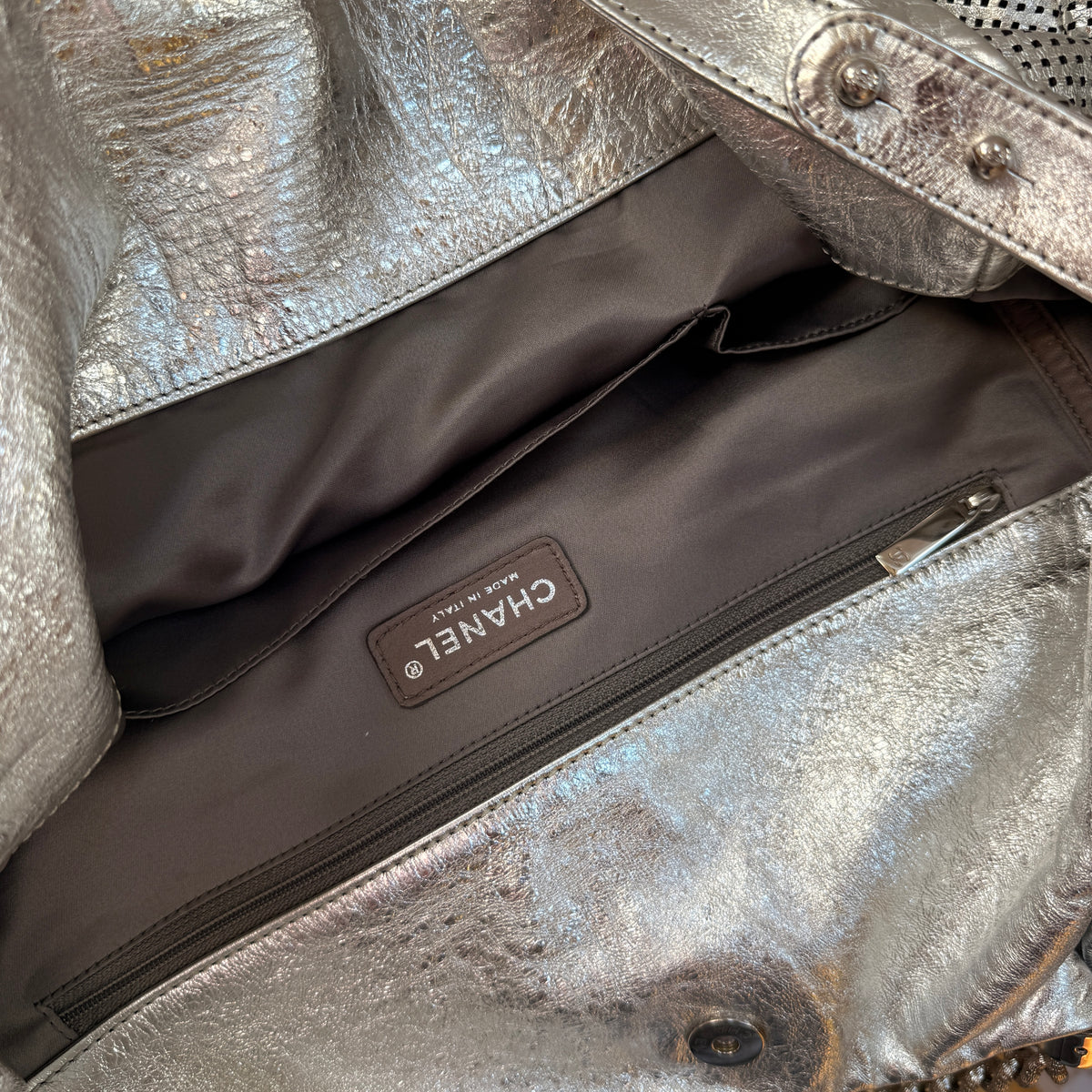 Chanel 2008 Rodeo Drive Oversized tote metallic silver