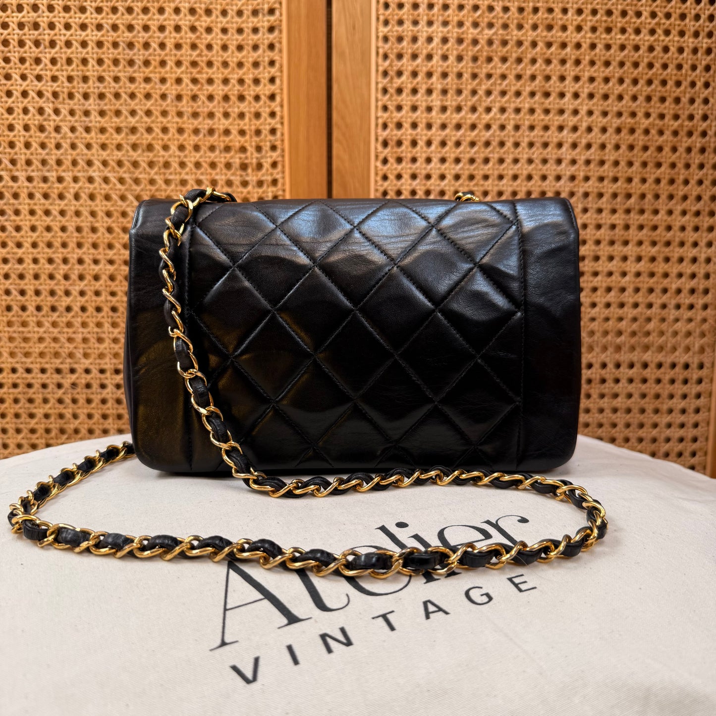Chanel 1991 Vintage Classic Diana Small