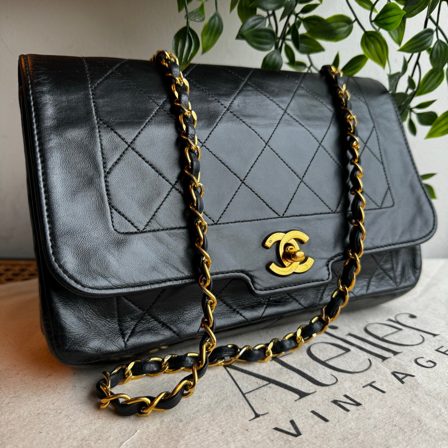 Chanel 1989 Vintage Quilted Single Flap