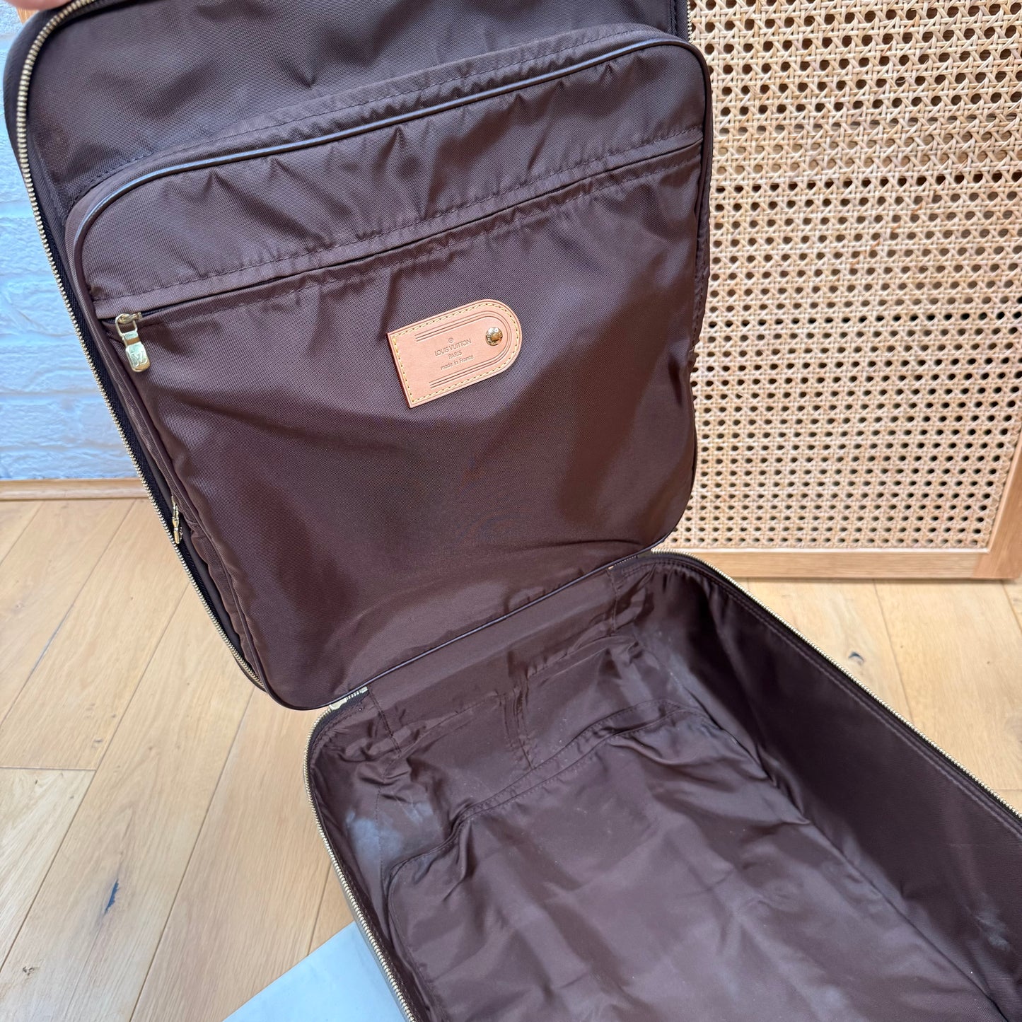 Louis Vuitton 2001 Pegase 45 Monogram Travel Case