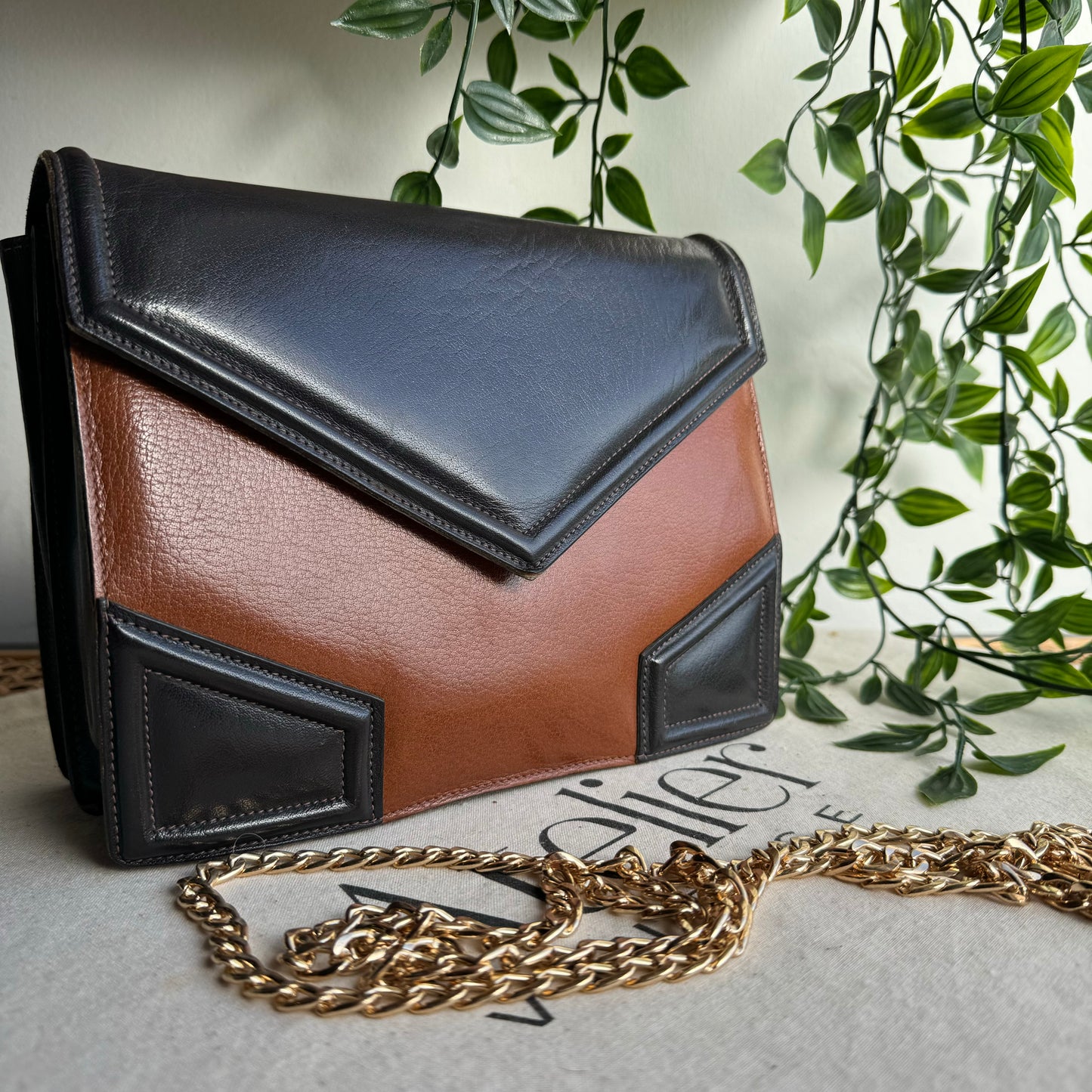 Saint Laurent Vintage Clutch (included non branded chain strap)