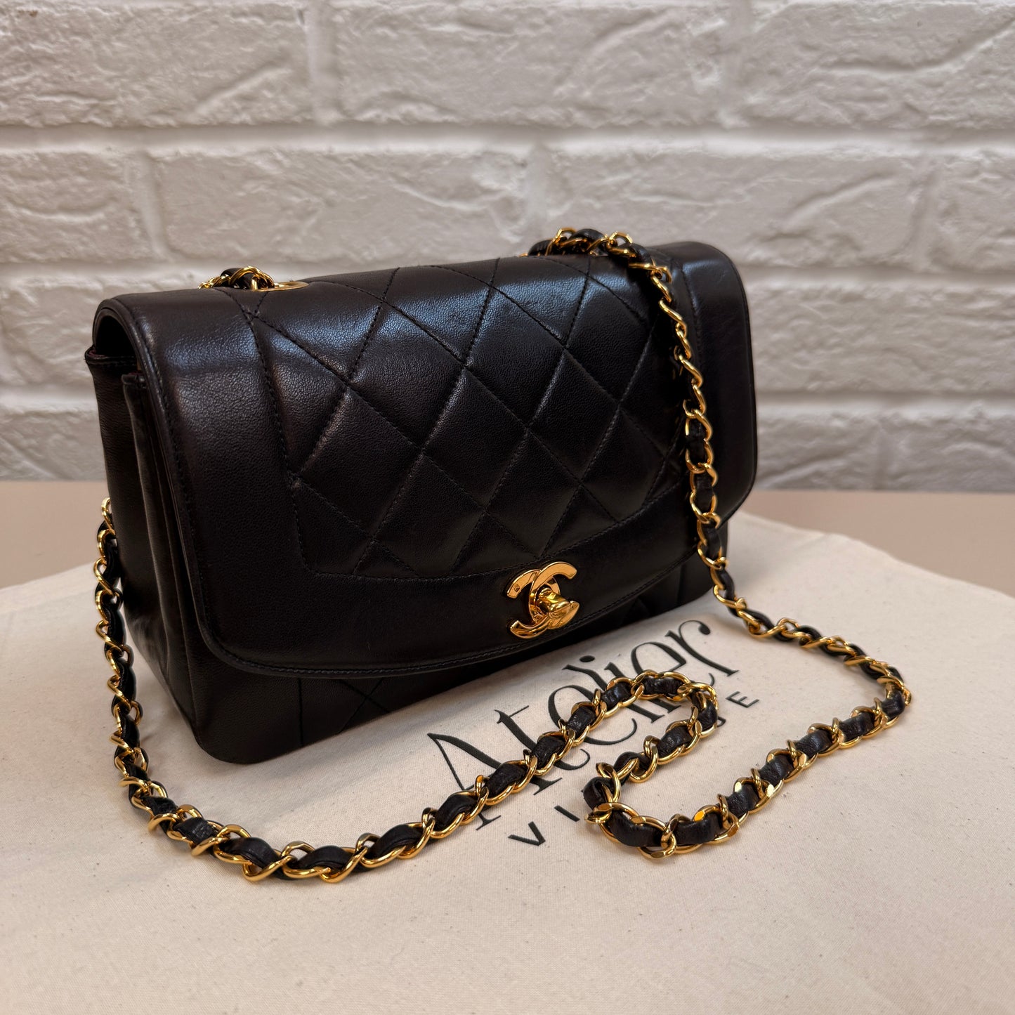 Chanel 1991 Vintage Classic Diana Small