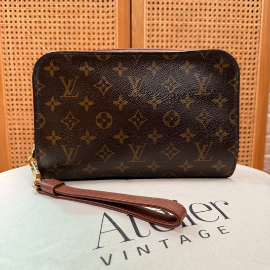 Louis Vuitton 2003 Orsay Clutch with removable wrist strap
