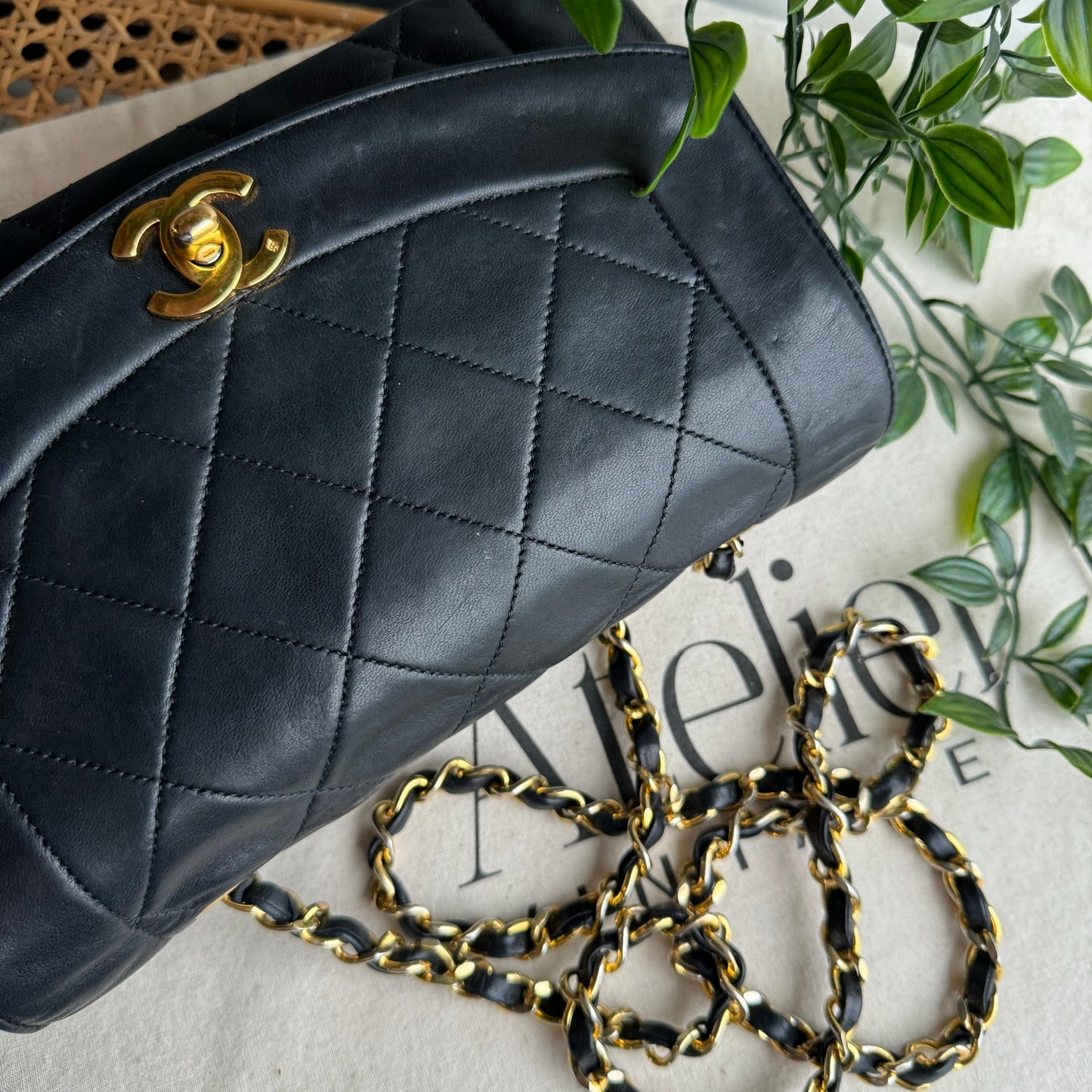 Chanel 1989 Vintage Classic Diana