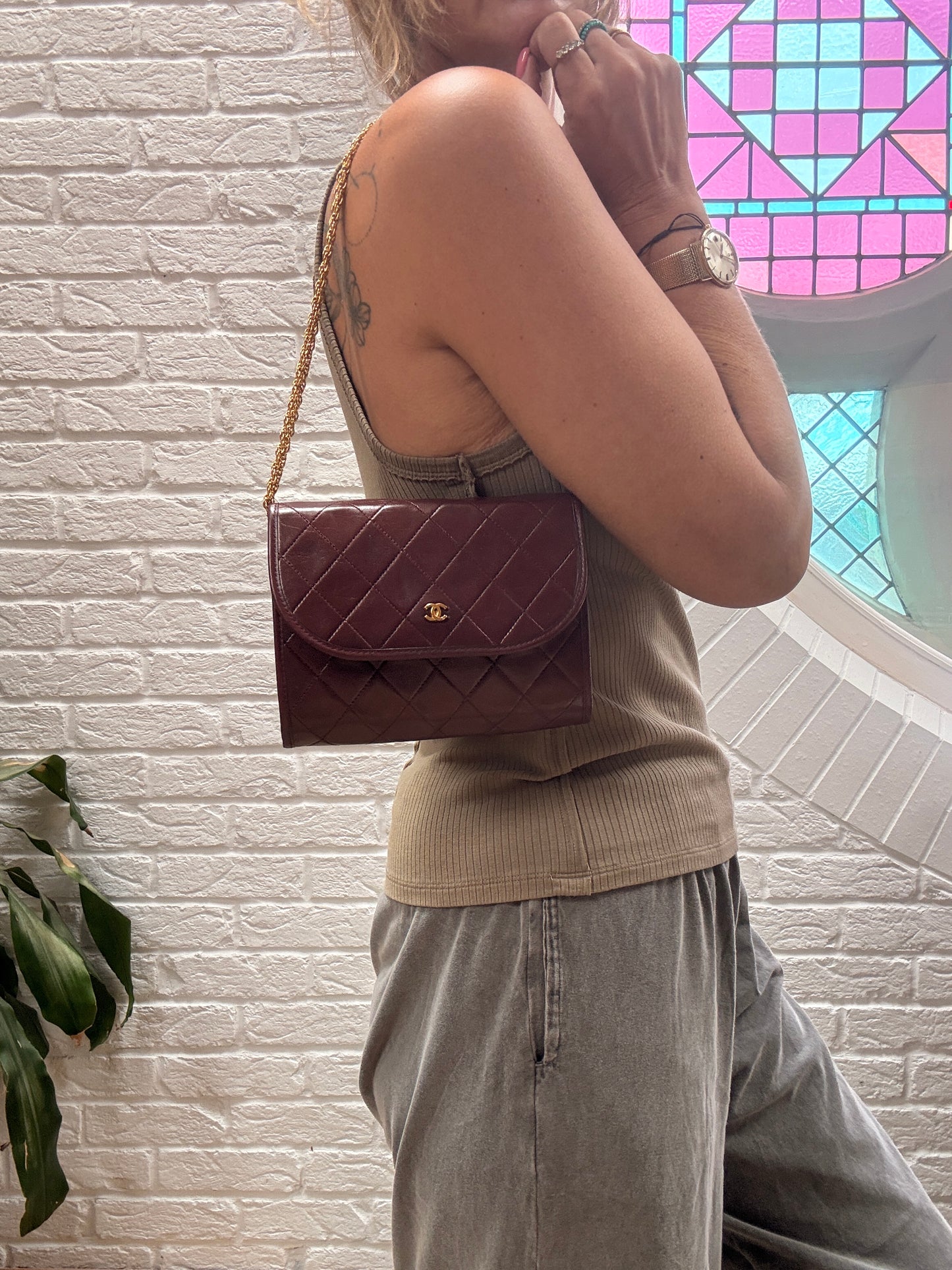 Chanel Early 1980s Rare Bordeaux Lambskin Leather Single flap Cross Body