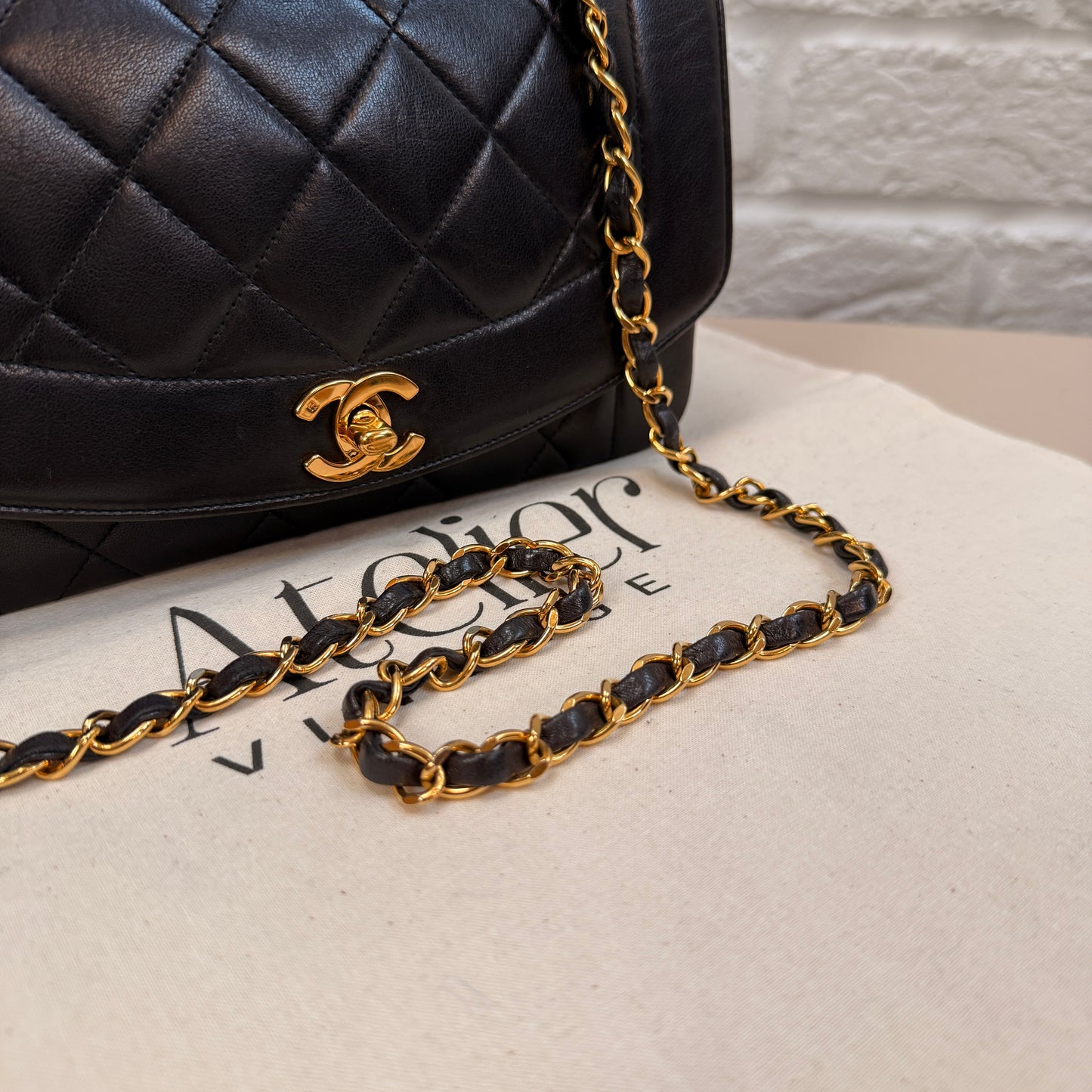 Chanel 1991 Vintage Classic Diana Small