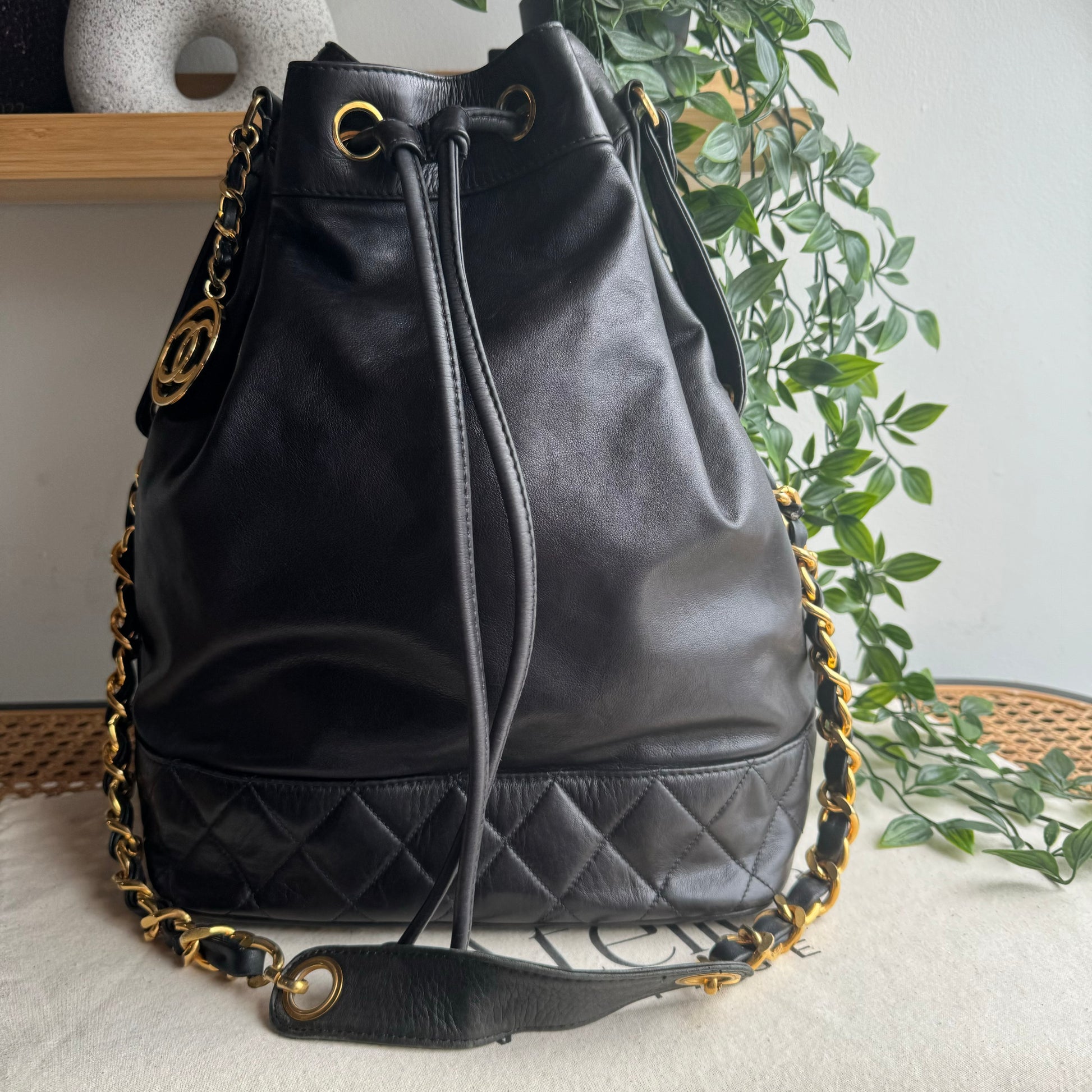 Chanel 1989 Vintage Bucket Bag with Pouch