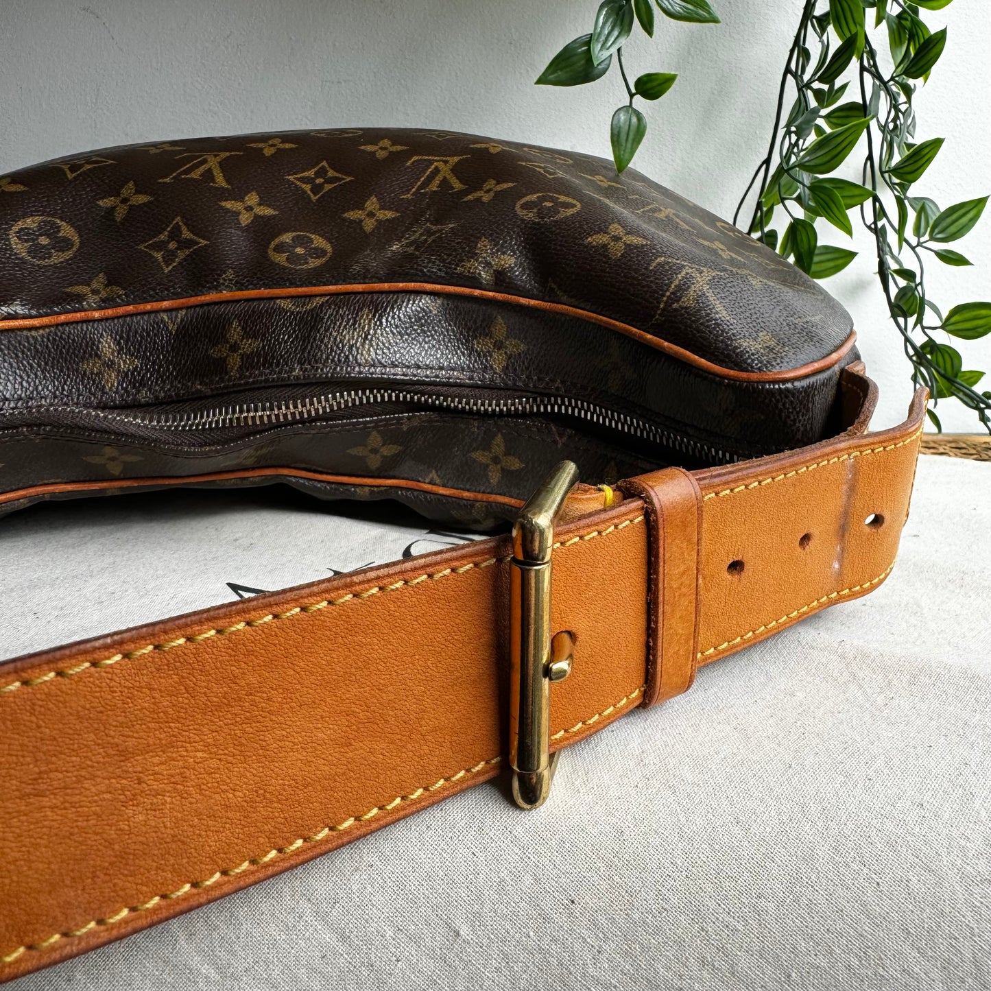 Louis Vuitton 2008 Croissant GM