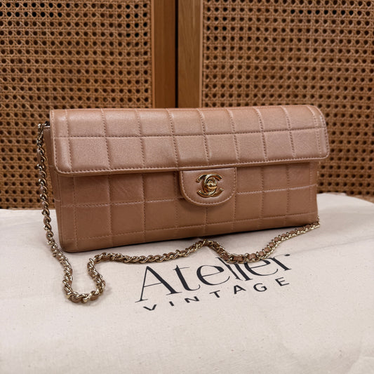 Chanel 2002 Blush Pink Irredescent East West Chocolate Bar Single Flap