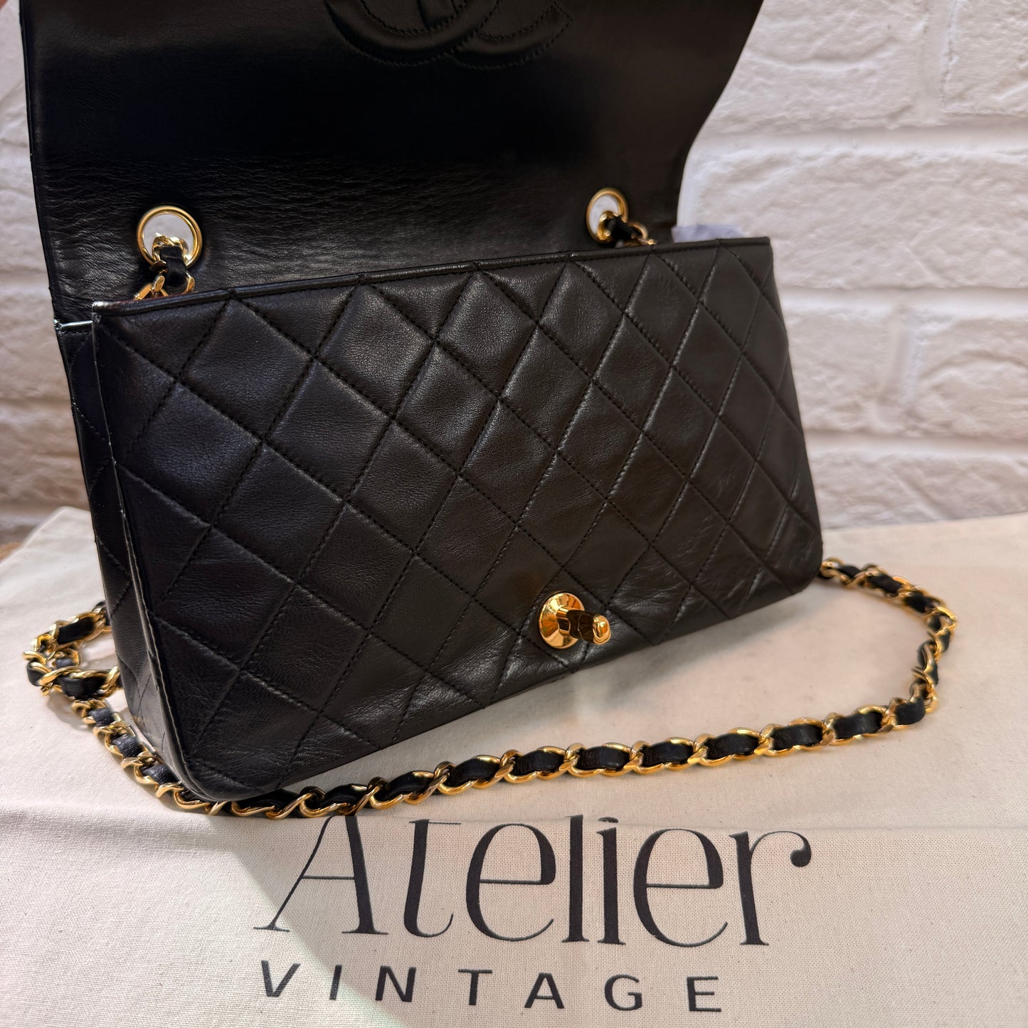 Chanel 1989 Classic Medium Rectangle Full Flap