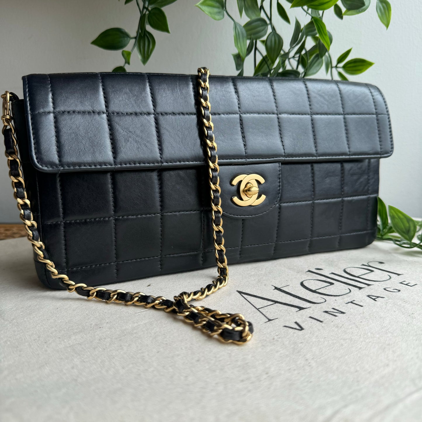 Chanel 2000 East West Chocolate Bar Single Flap