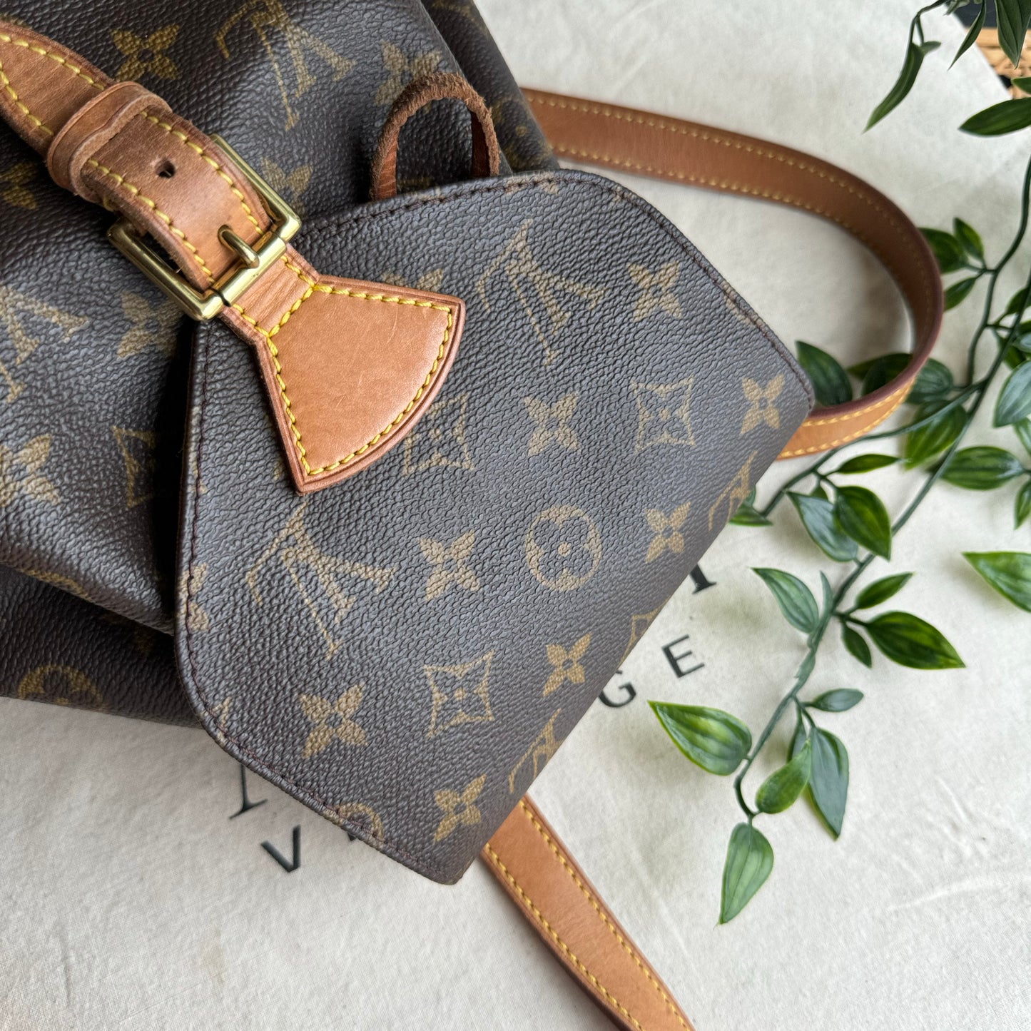 Louis Vuitton 1997 Montsouris Back Pack MM