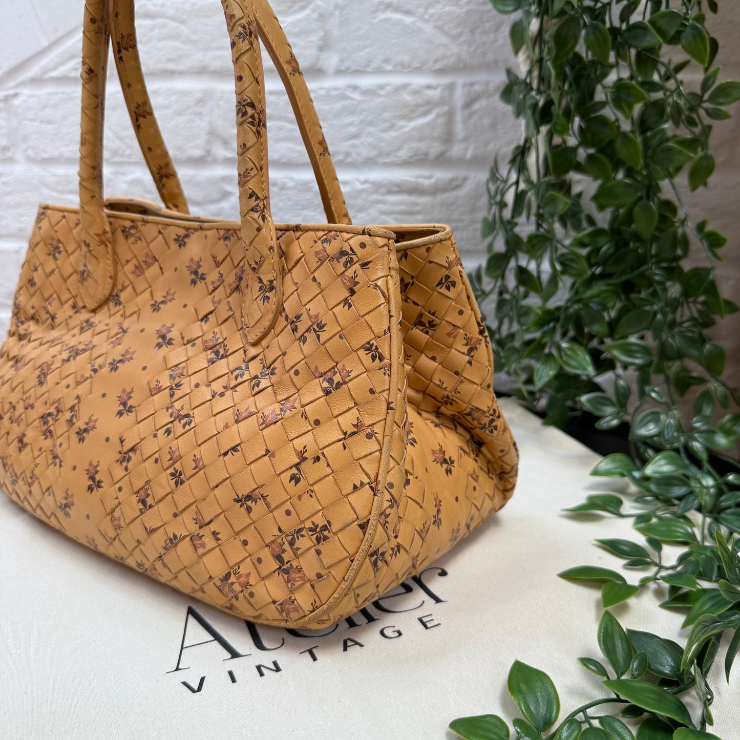 Bottega Veneta 1990s Floral Print intrecciato woven tote